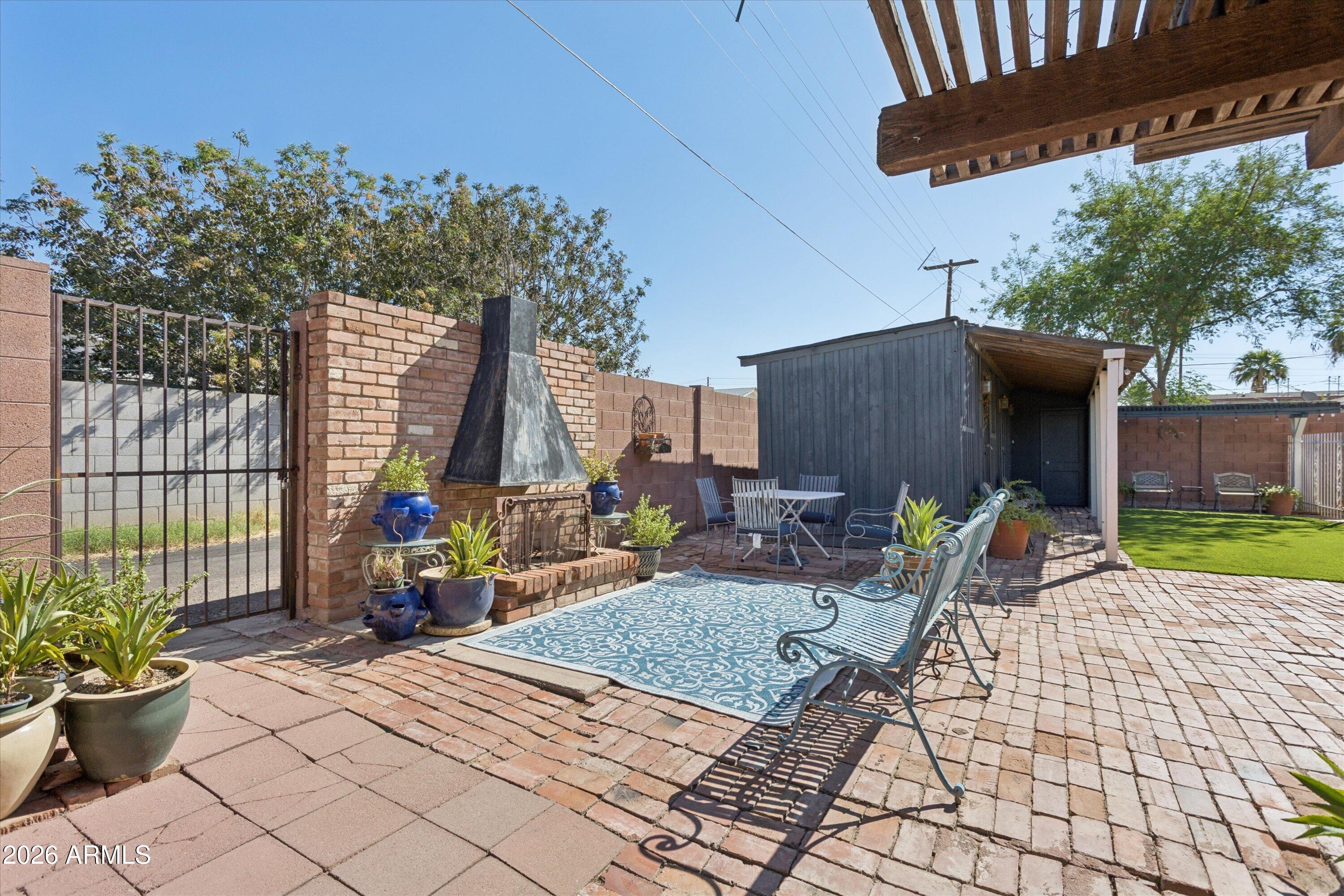 116 W ORCHID Lane