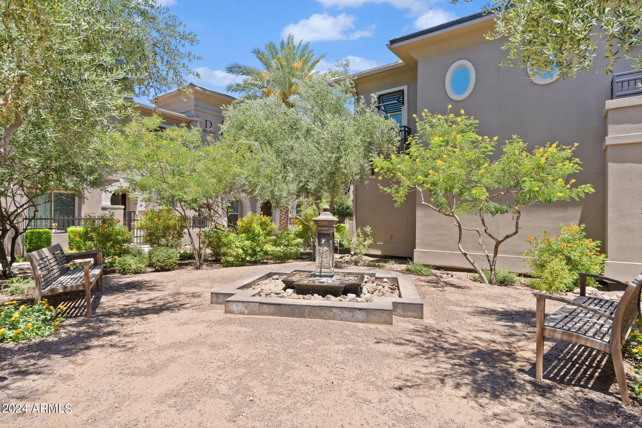 Scottsdale, Arizona 85251, United States, 3 Bedrooms Bedrooms, ,2 BathroomsBathrooms,Residential,Active,242437