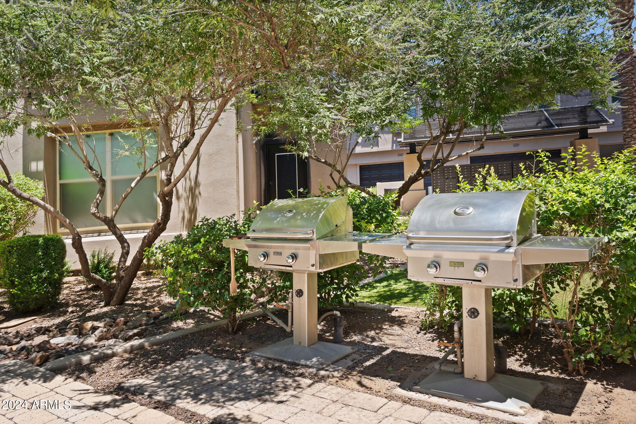 Scottsdale, Arizona 85251, United States, 3 Bedrooms Bedrooms, ,2 BathroomsBathrooms,Residential,Active,242437