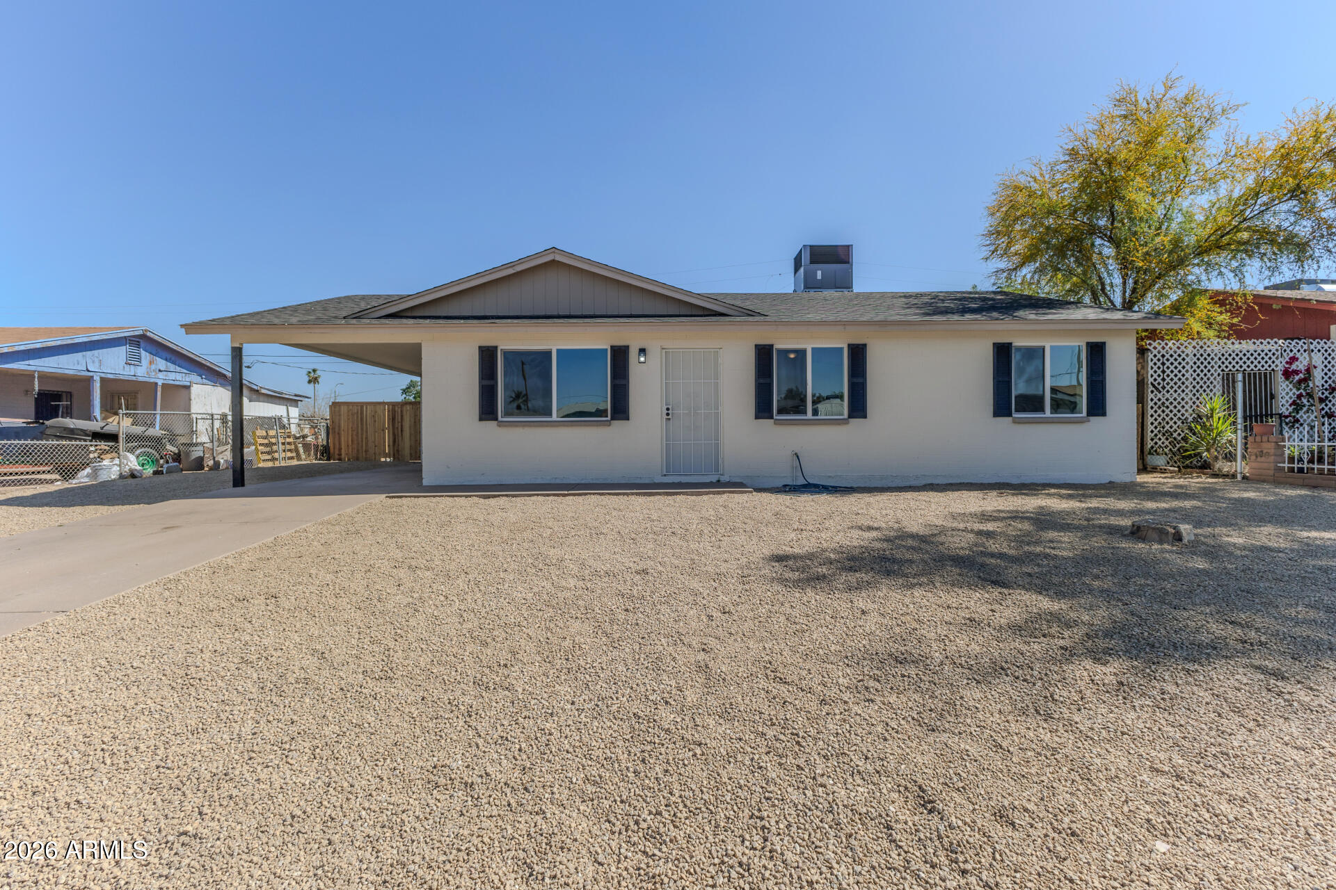 2107 W CHAMBERS Street