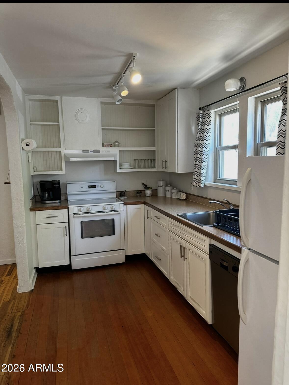 350 E Cottonwood Street