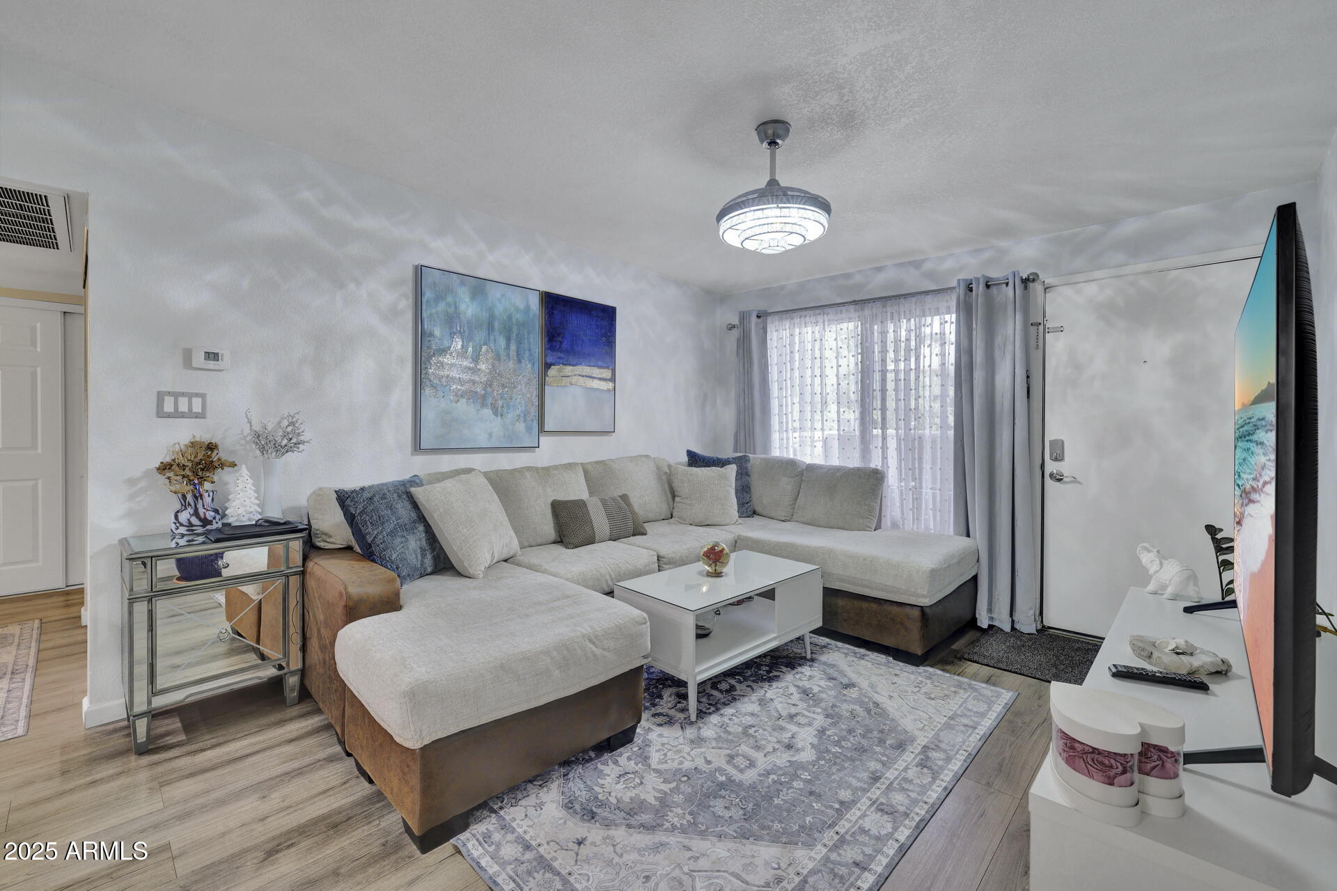 5757 W EUGIE Avenue 2100