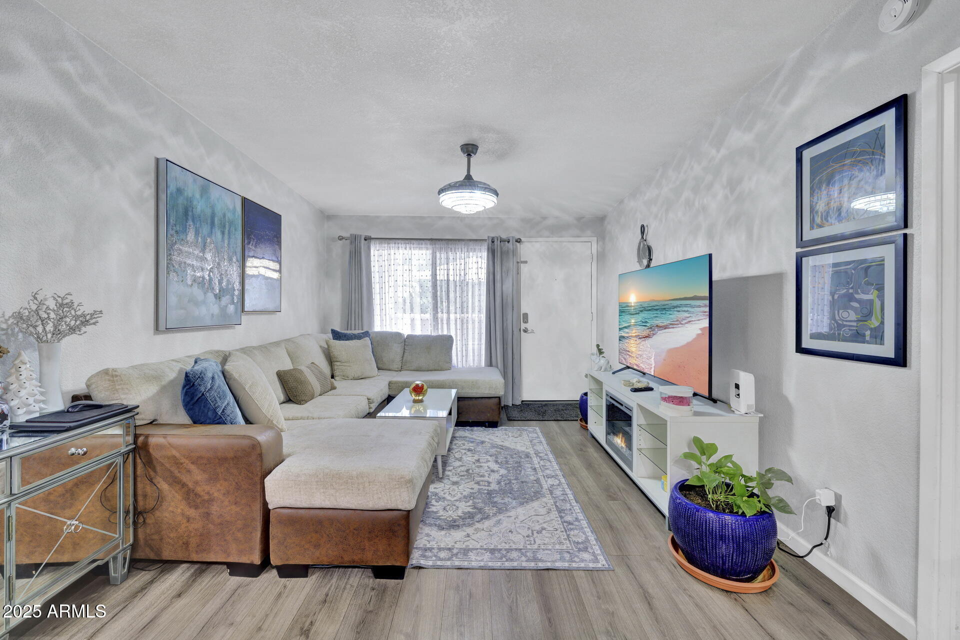 5757 W EUGIE Avenue 2100