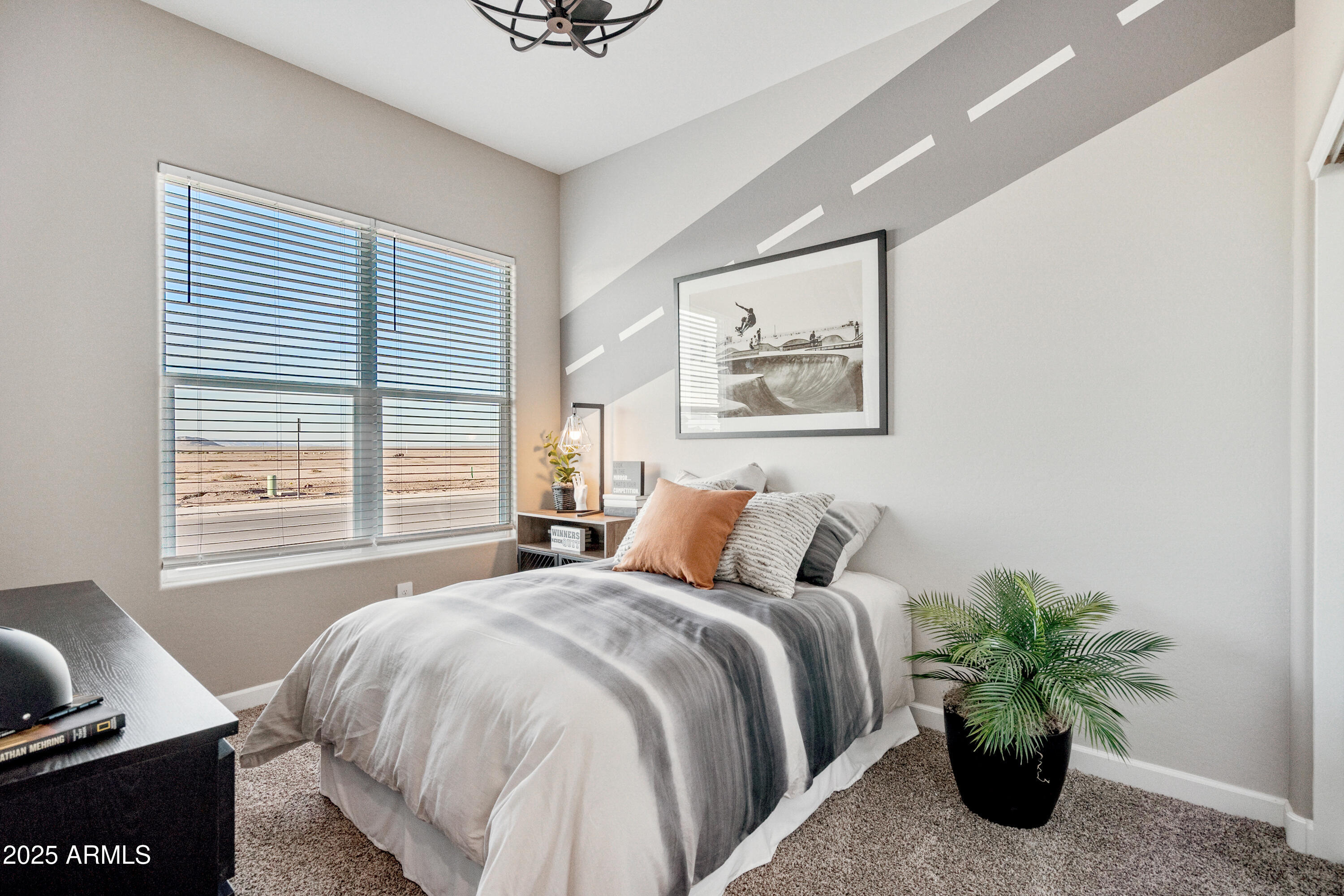 41039 W Sunland Drive