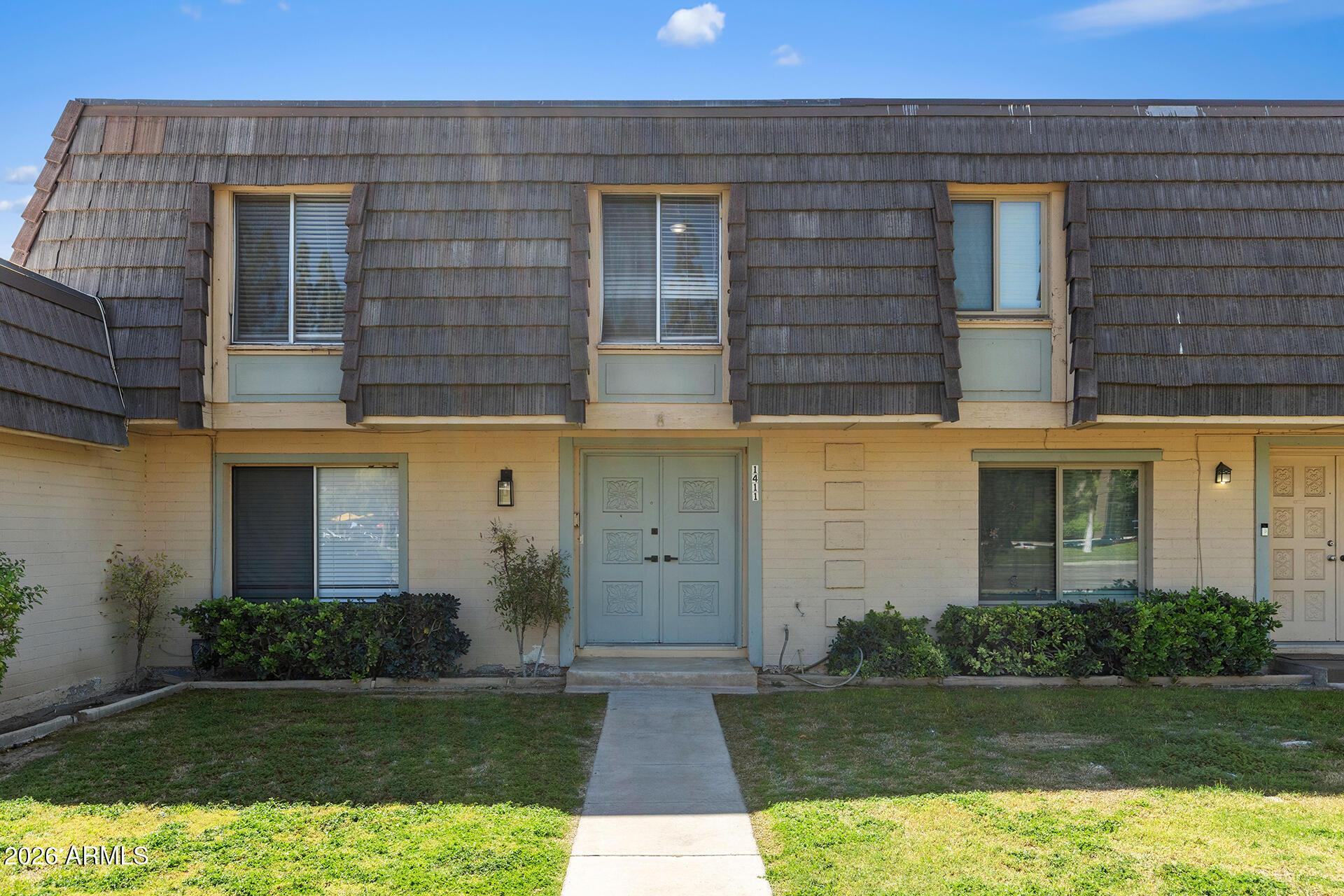 1411 E SOUTHERN Avenue