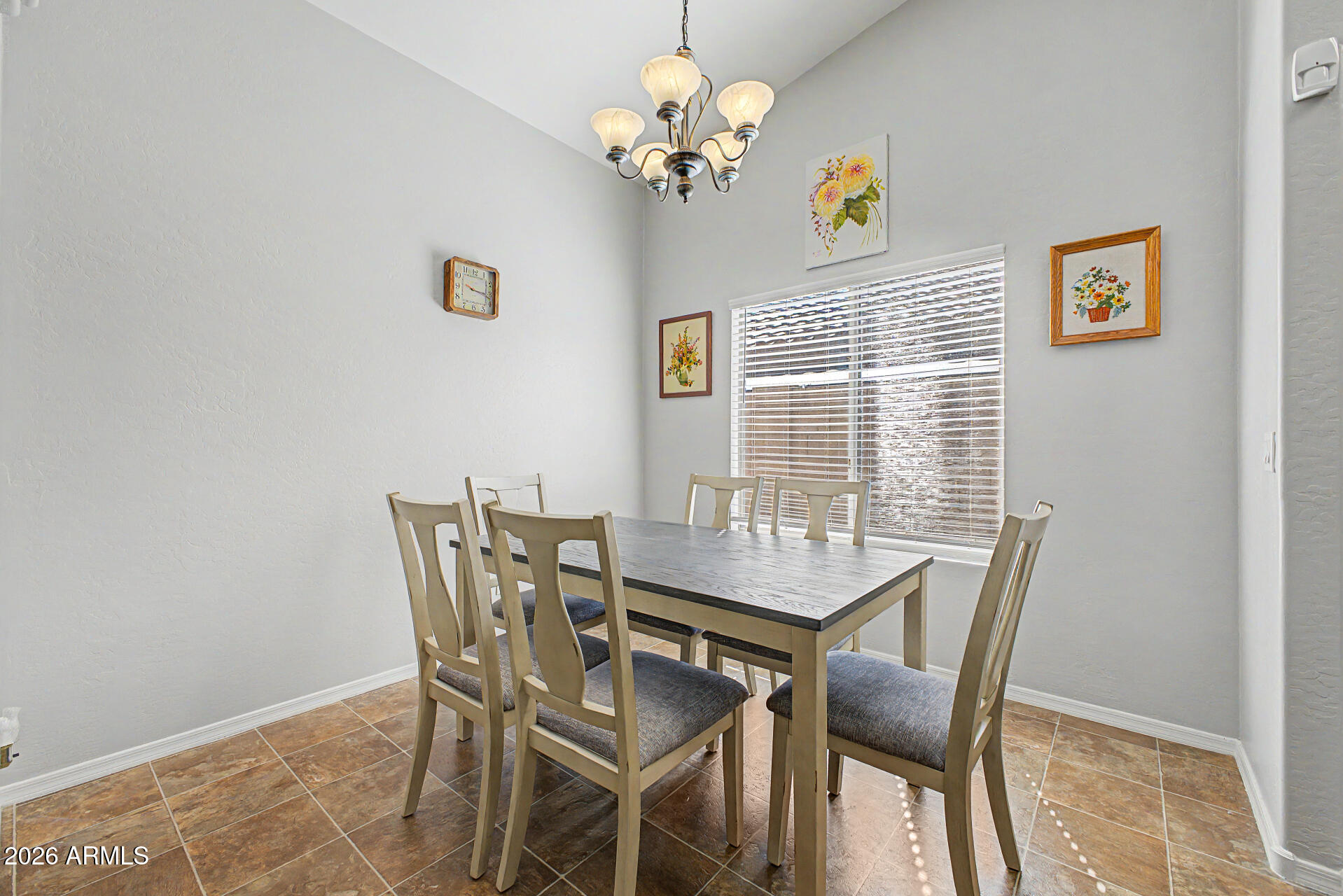 23975 W HUNTINGTON Drive