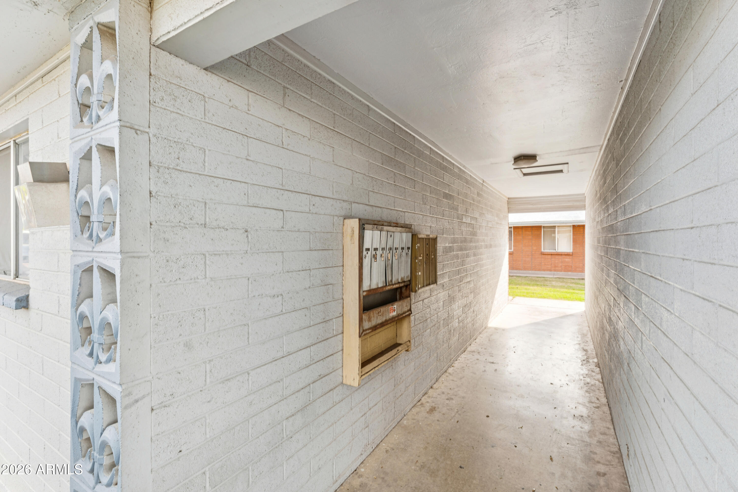 1841 W FAIRMOUNT Avenue