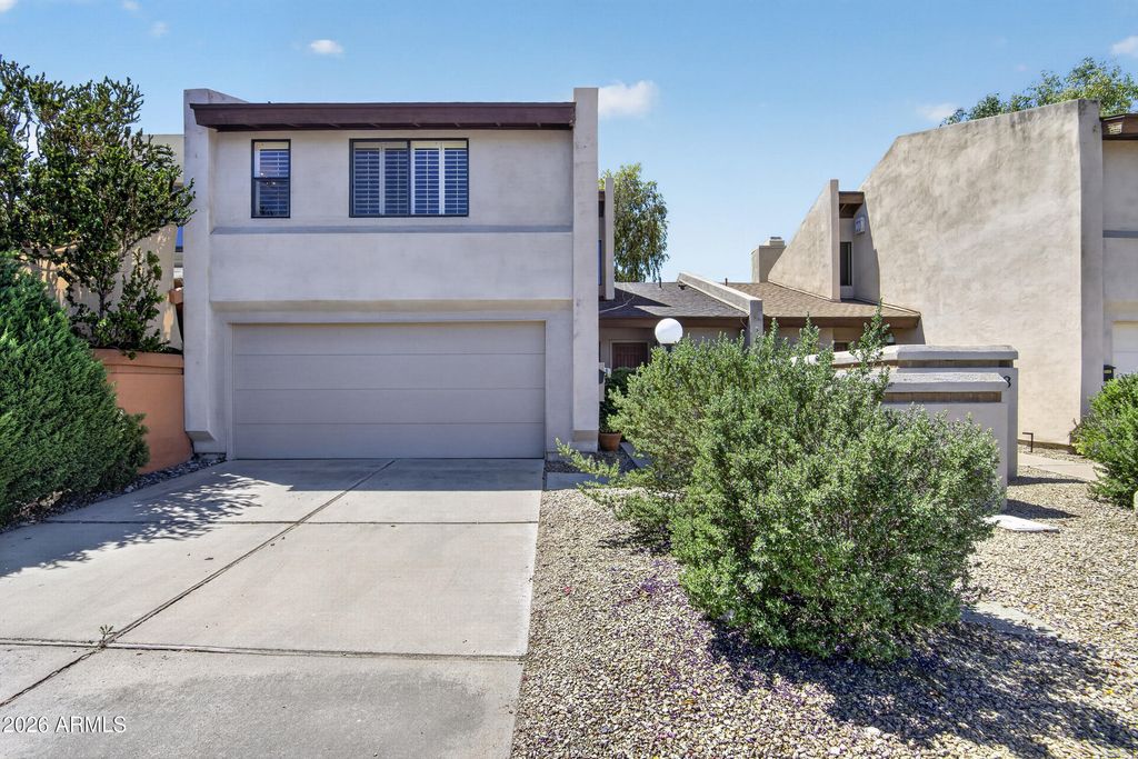 Photo of 1317 E Colter Street, Phoenix, AZ 85014 (MLS # 7029280)