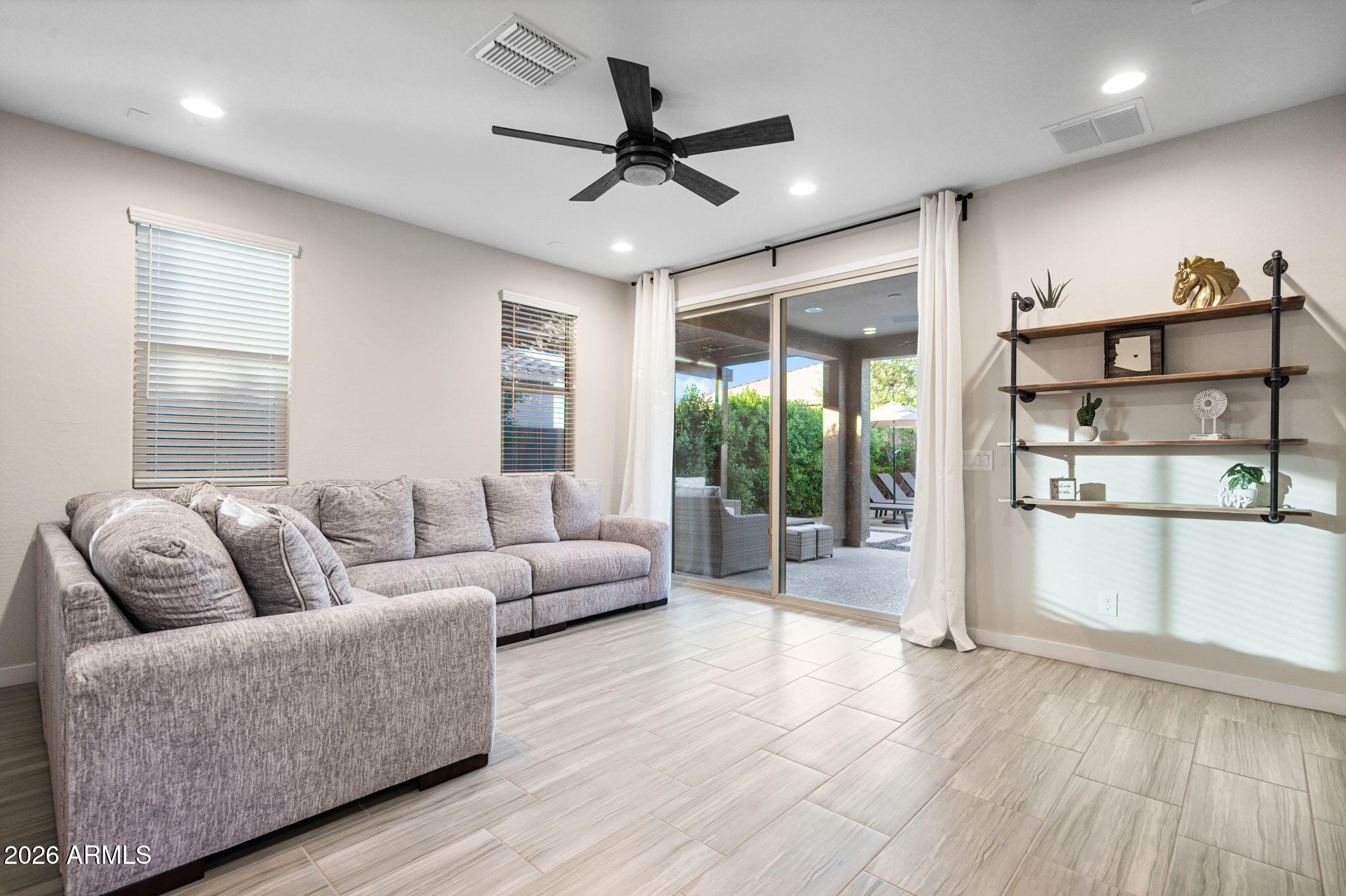 21076 E ESTRELLA Road