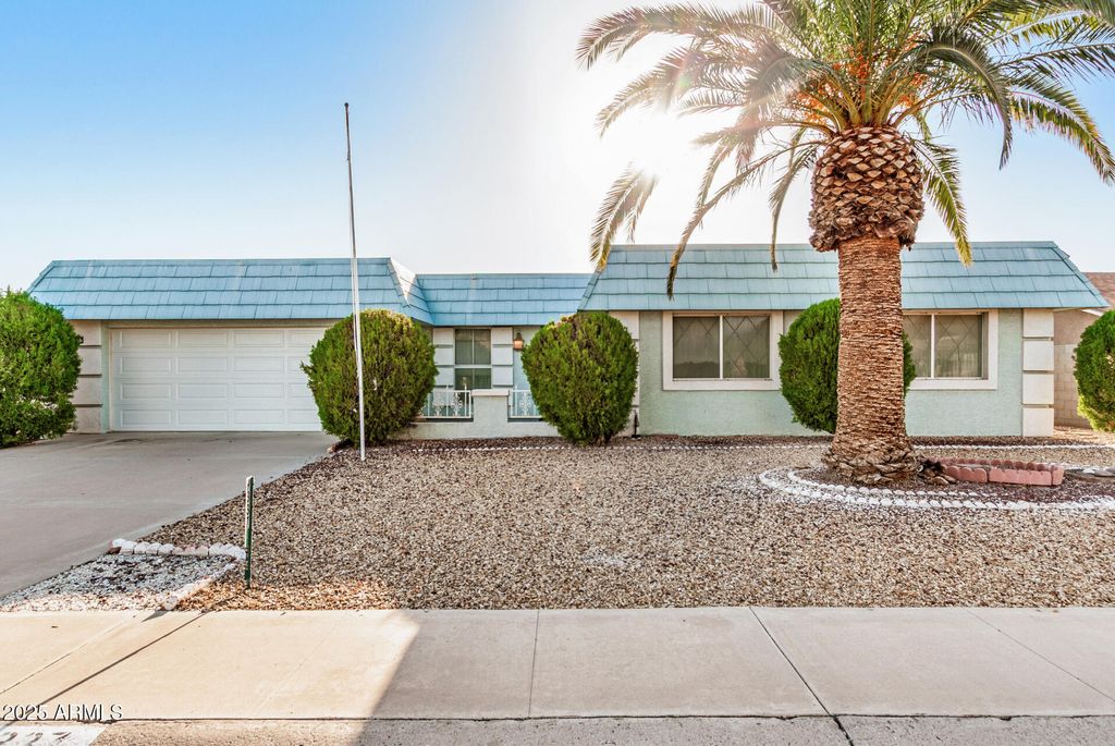 Photo of 9337 W Hidden Valley Circle N, Sun City, AZ 85351 (MLS # 6934363)