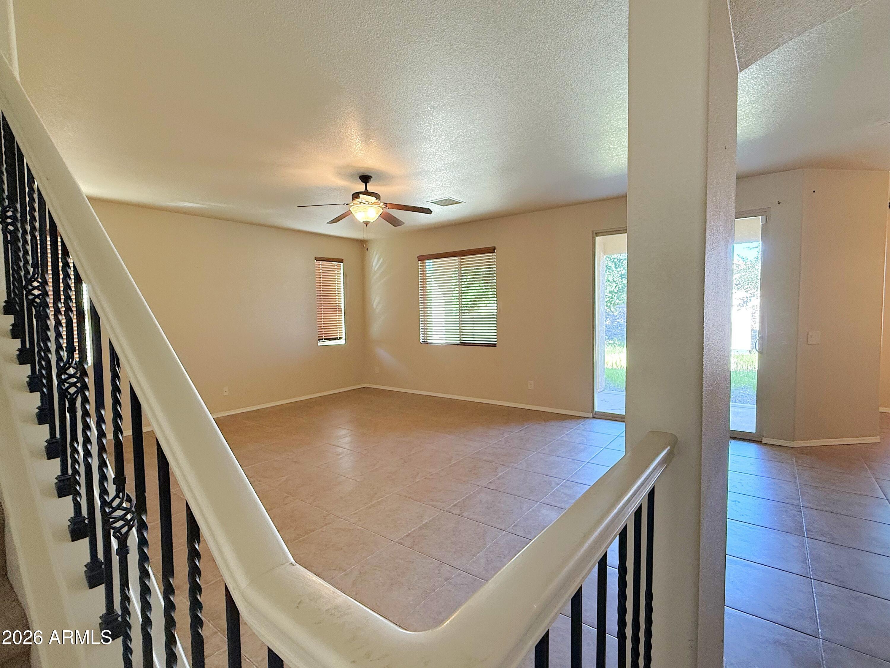 548 TEMPLE Drive