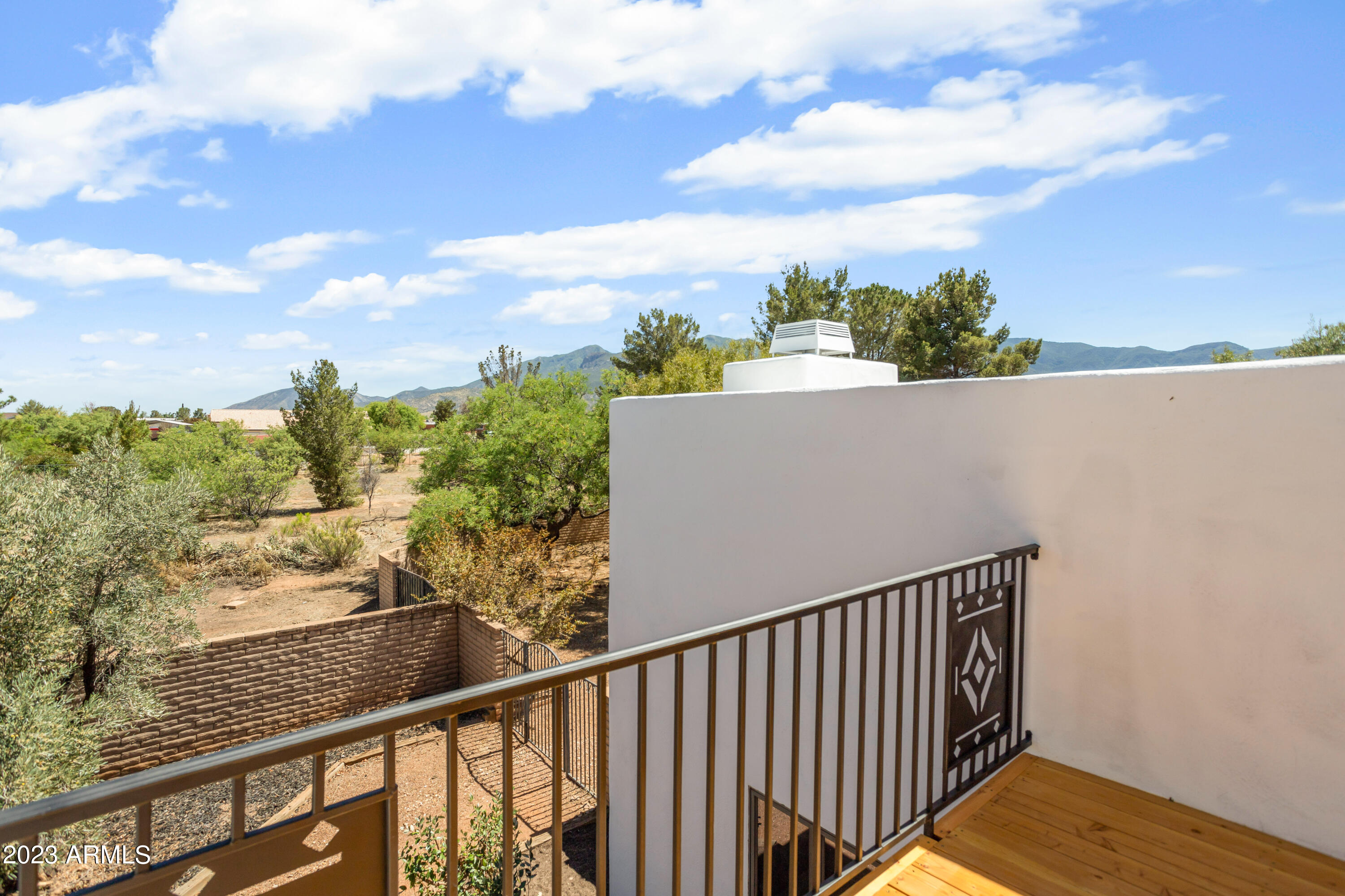 MOUNTAIN SHADOWS PHASE A - Residential
