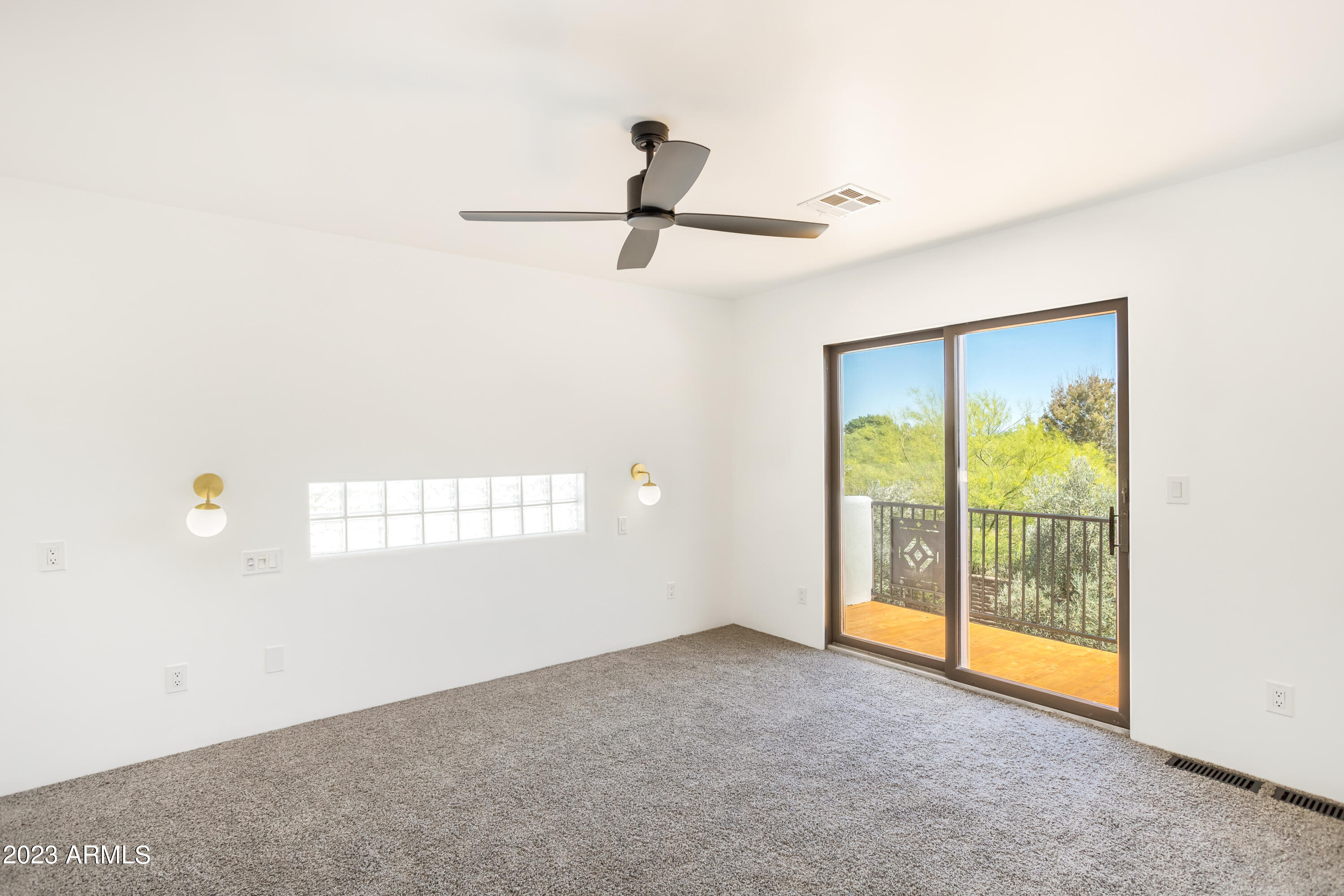 MOUNTAIN SHADOWS PHASE A - Residential