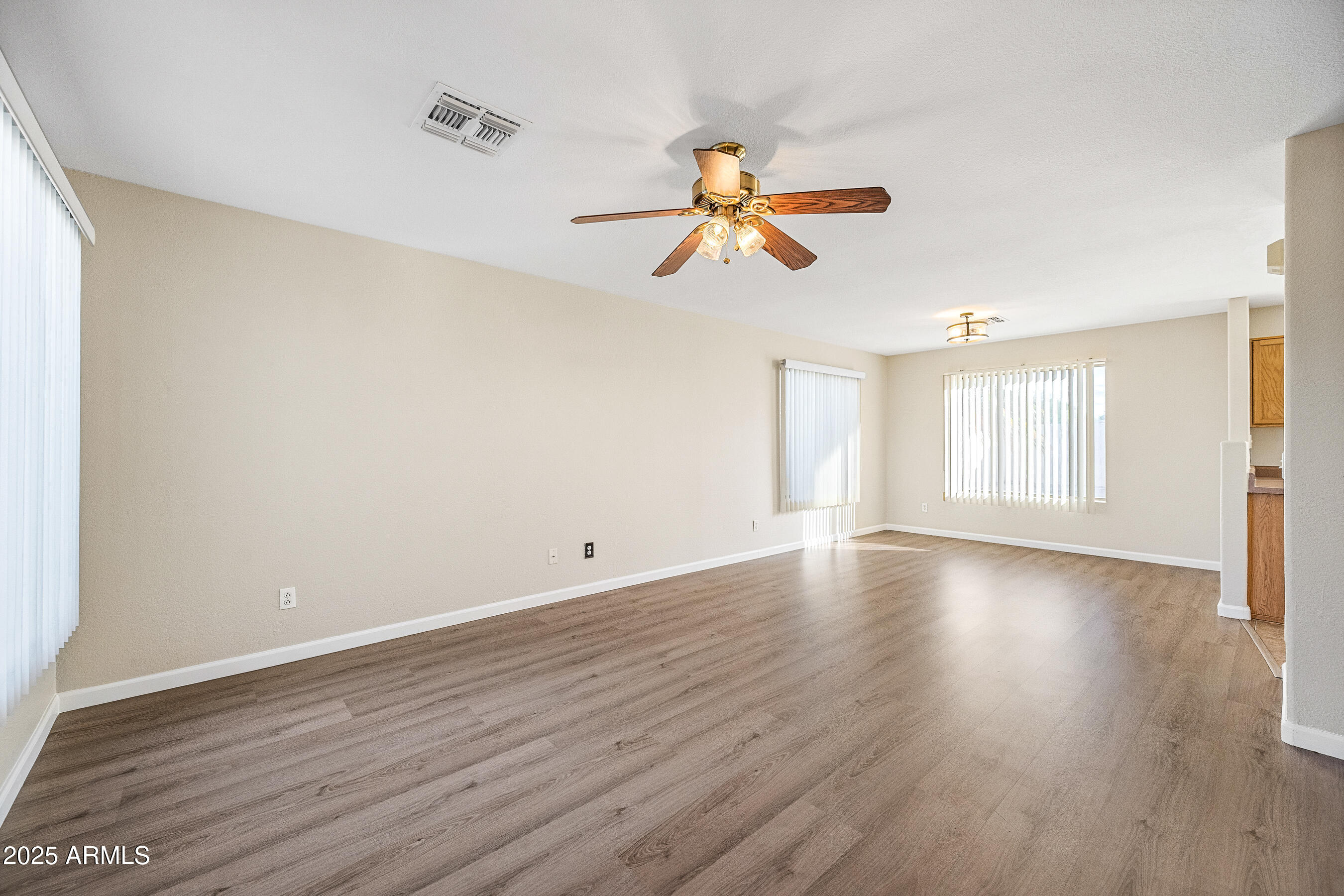 16175 W ADAMS Street