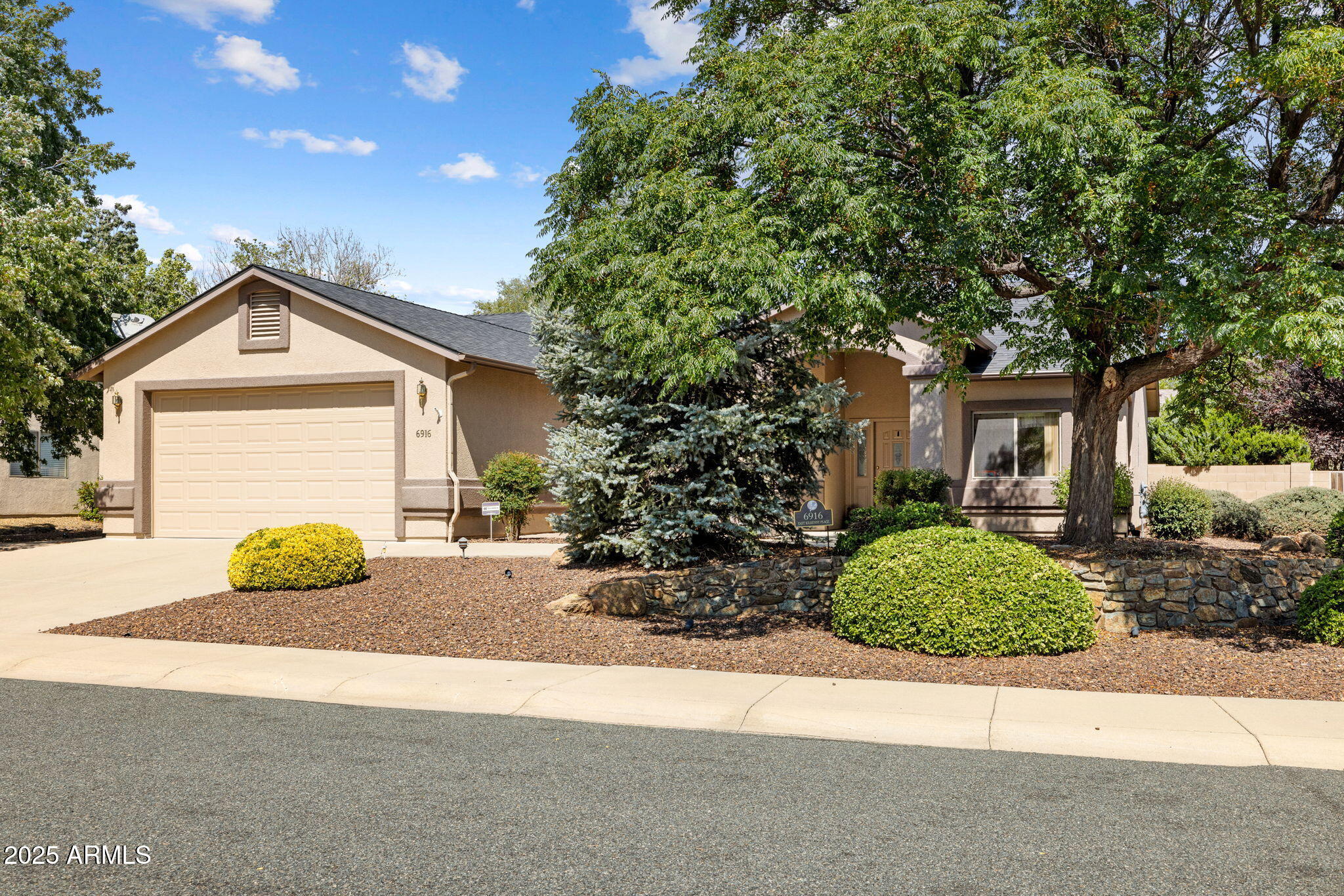 6916 E KILKENNY Place