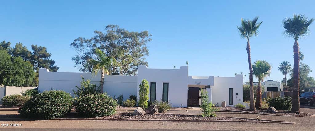 Photo of 7136 W John Cabot Road, Glendale, AZ 85308 (MLS # 7054067)