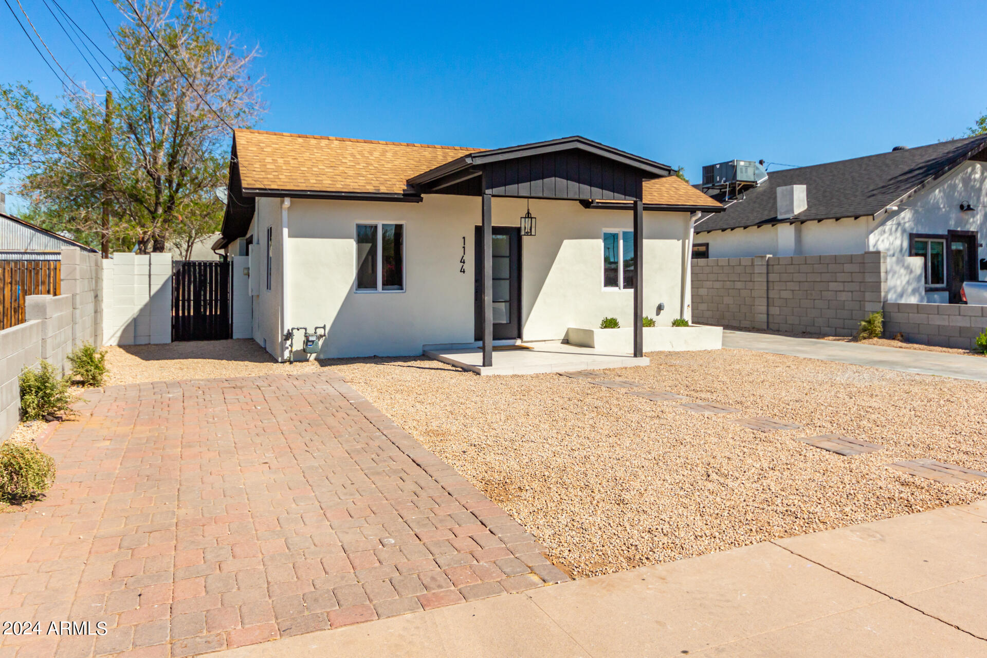 1144 E Diamond Street
