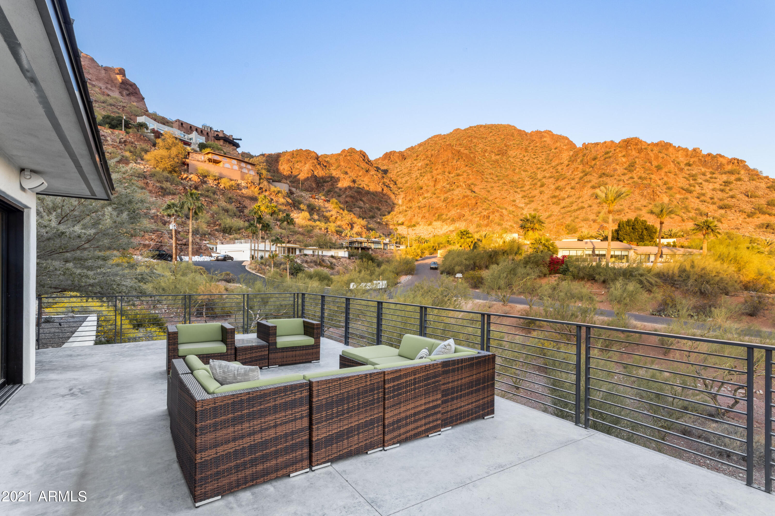 RED ROCK - Residential