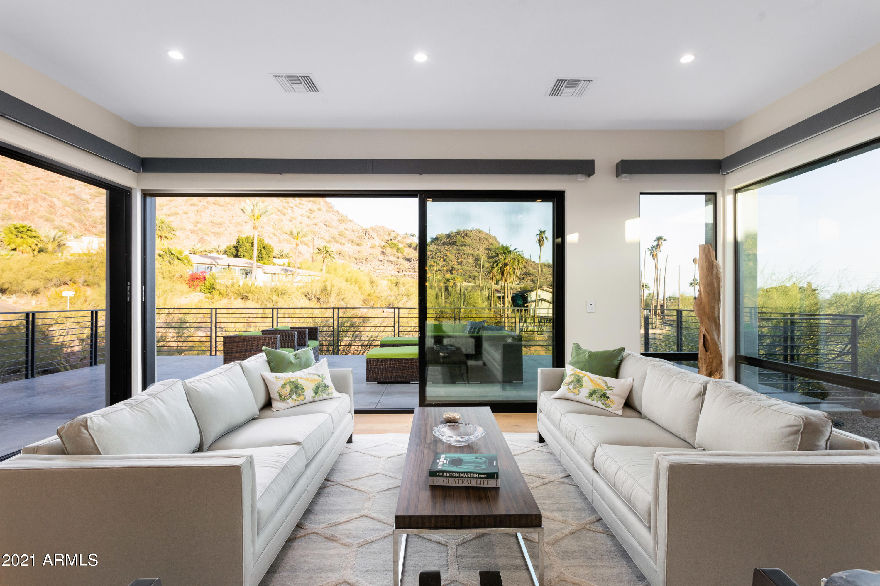 RED ROCK - Residential