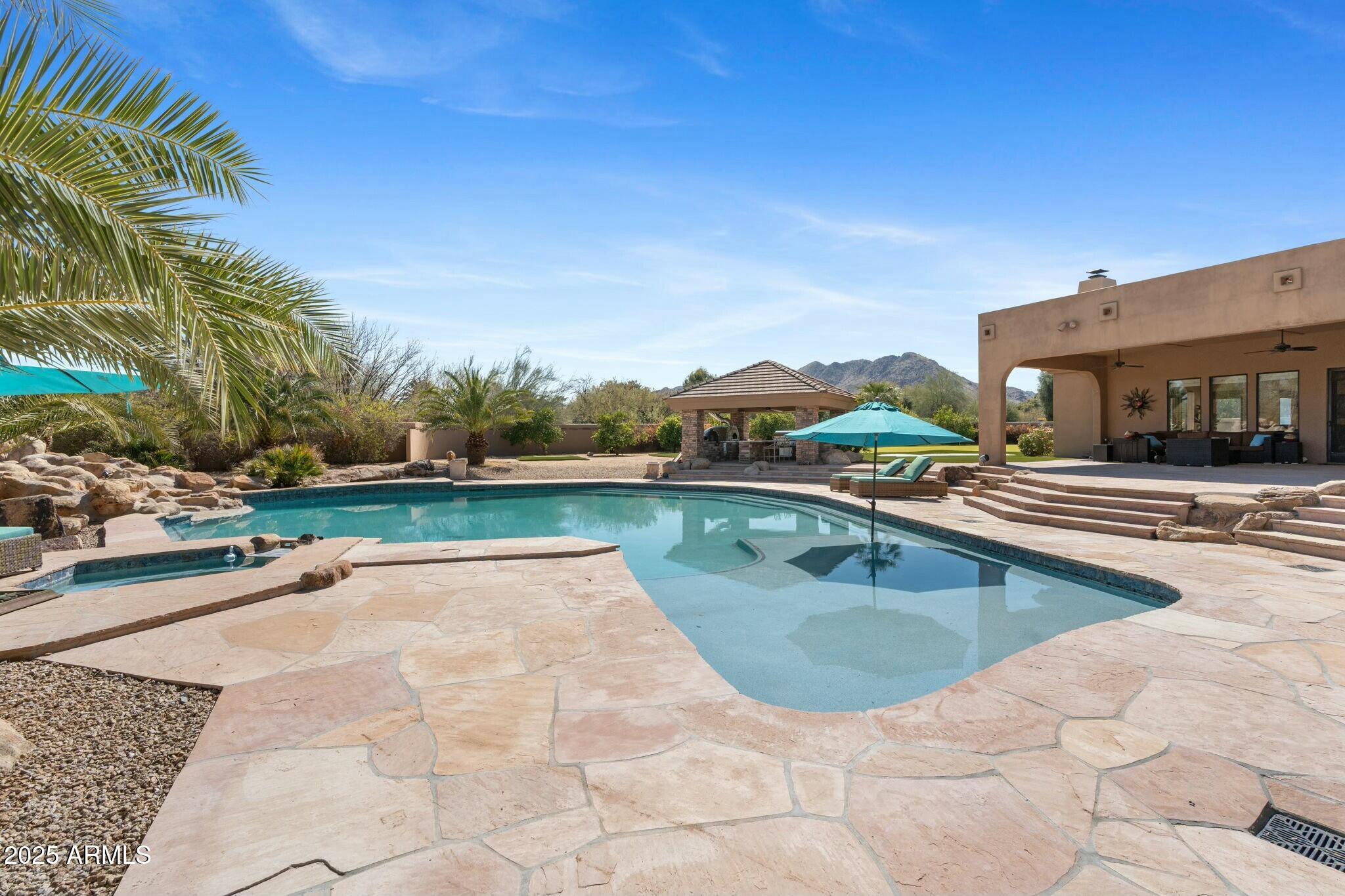 Paradise Valley, Arizona 85253, United States, 5 Bedrooms Bedrooms, ,6 BathroomsBathrooms,Residential,Active,97087