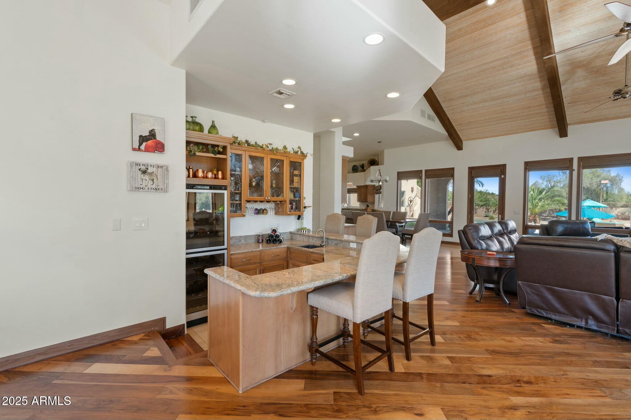 Paradise Valley, Arizona 85253, United States, 5 Bedrooms Bedrooms, ,6 BathroomsBathrooms,Residential,Active,97087