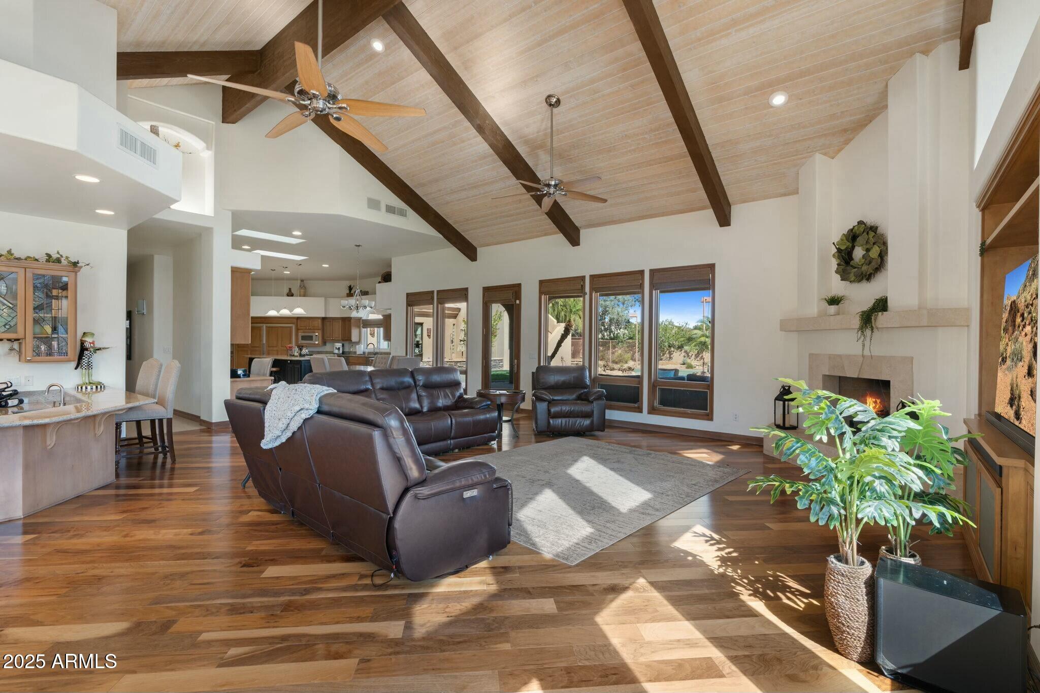 Paradise Valley, Arizona 85253, United States, 5 Bedrooms Bedrooms, ,6 BathroomsBathrooms,Residential,Active,97087