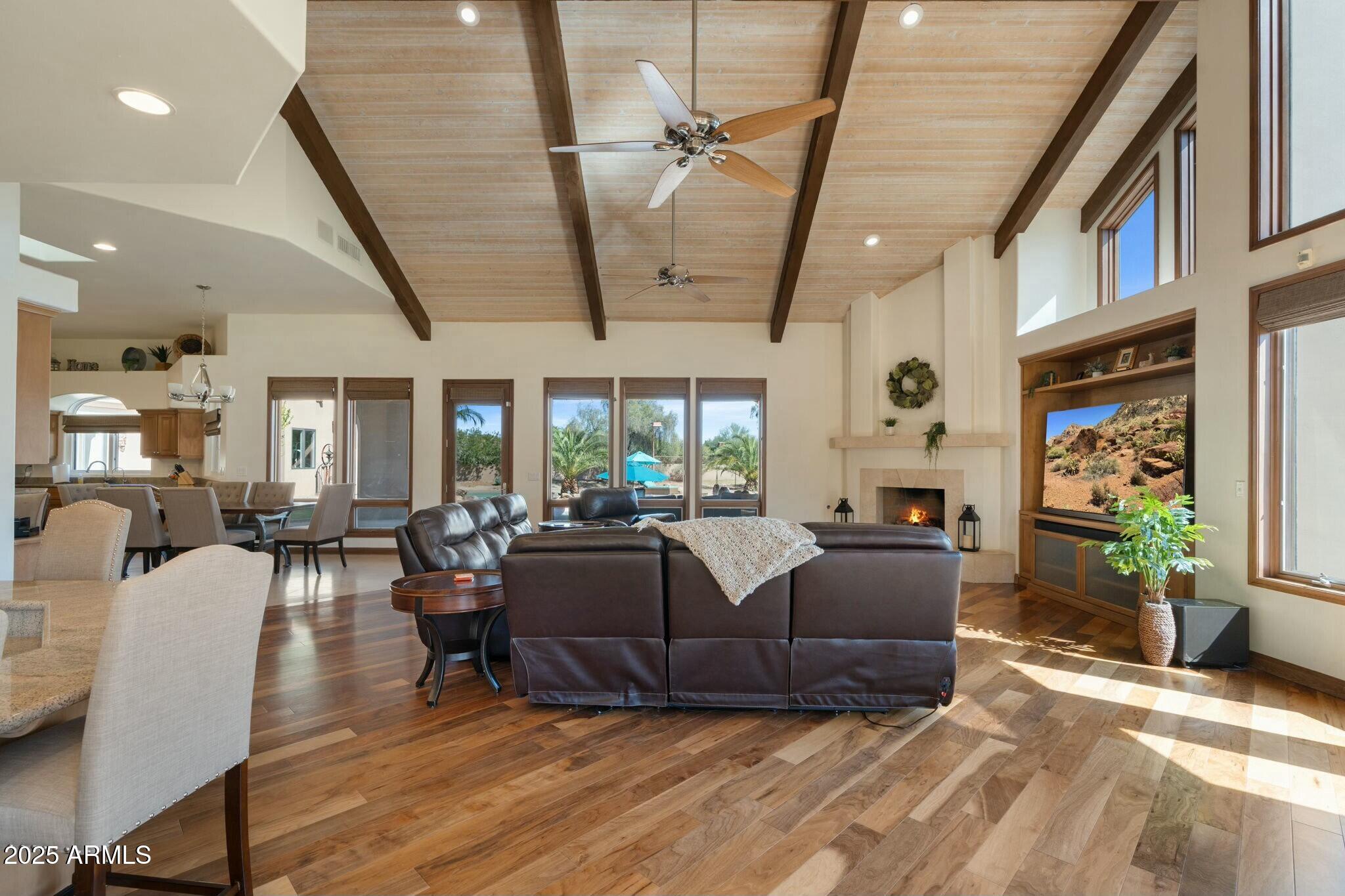 Paradise Valley, Arizona 85253, United States, 5 Bedrooms Bedrooms, ,6 BathroomsBathrooms,Residential,Active,97087