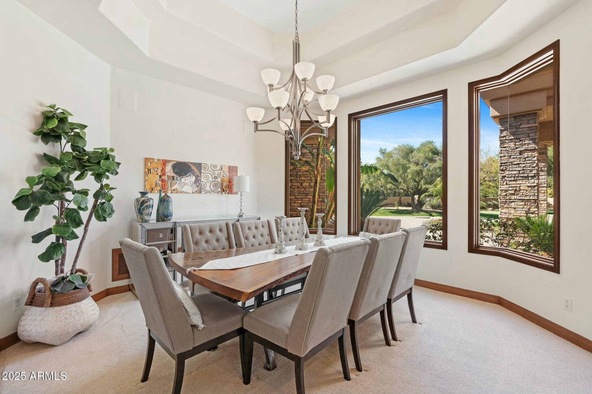 Paradise Valley, Arizona 85253, United States, 5 Bedrooms Bedrooms, ,6 BathroomsBathrooms,Residential,Active,97087