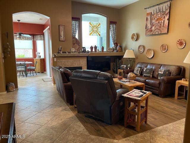 16809 W BRADFORD Way W