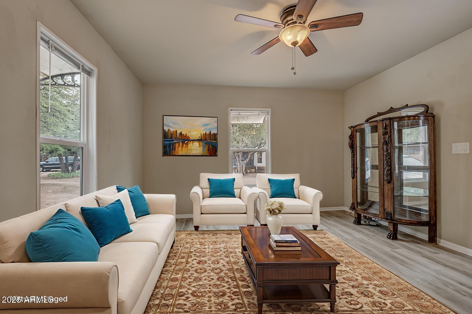 703 E FRONTIER Street 21