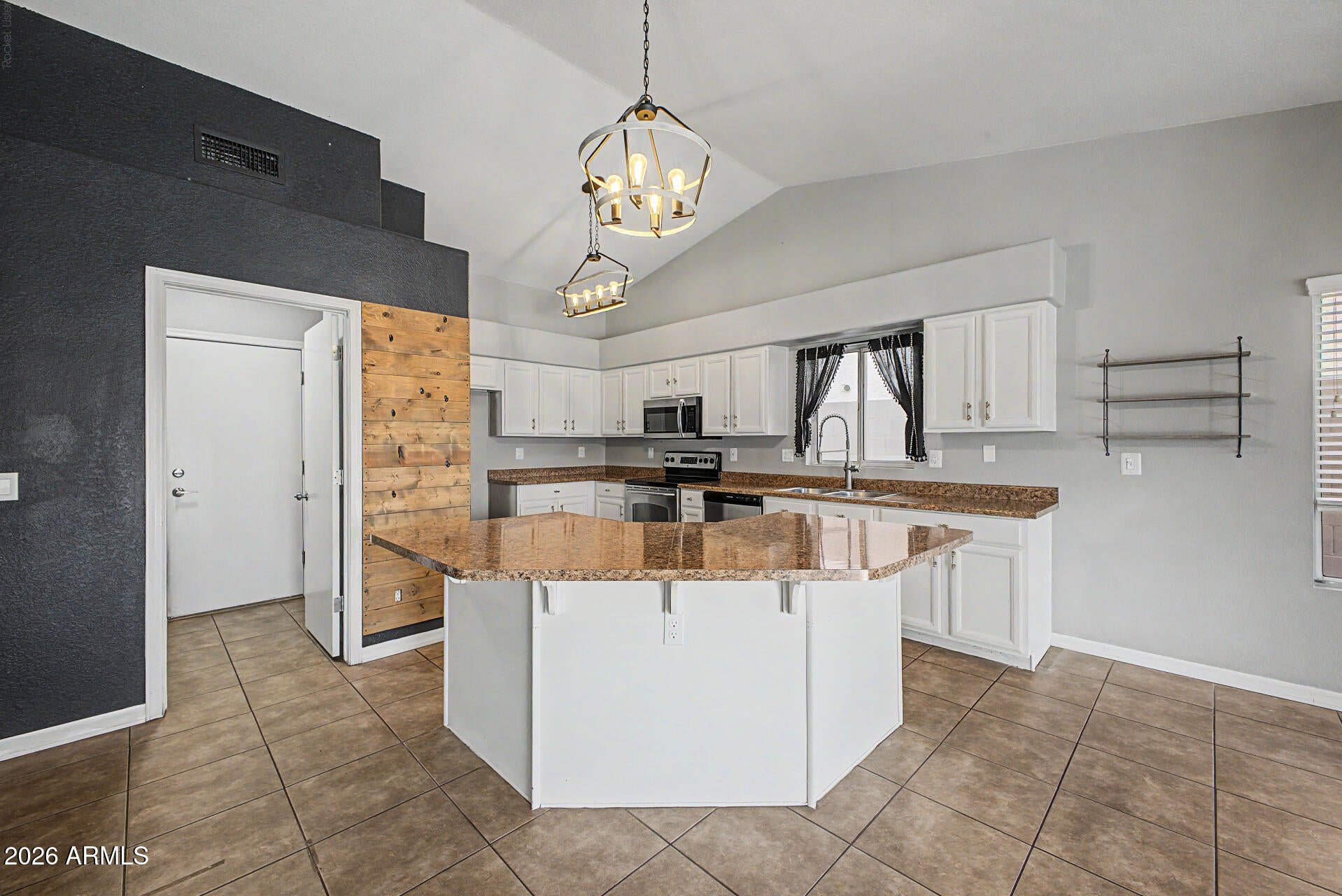 9169 W DAVIS Road