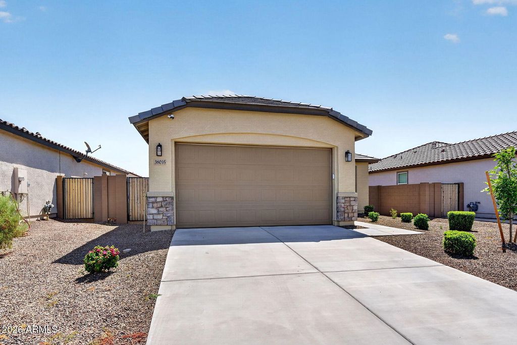 Photo of 38035 N Farmhouse Way, San Tan Valley, AZ 85140 (MLS # 7018247)