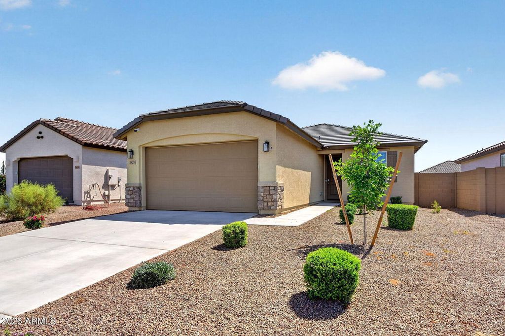 Photo of 38035 N Farmhouse Way, San Tan Valley, AZ 85140 (MLS # 7018247)