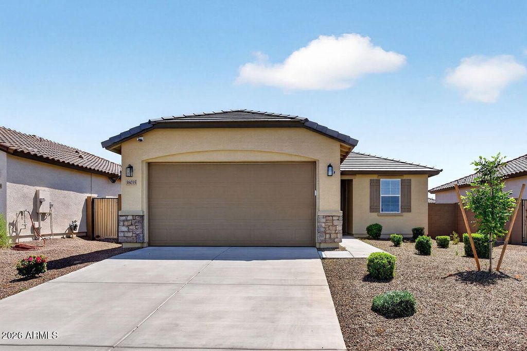 Photo of 38035 N Farmhouse Way, San Tan Valley, AZ 85140 (MLS # 7018247)