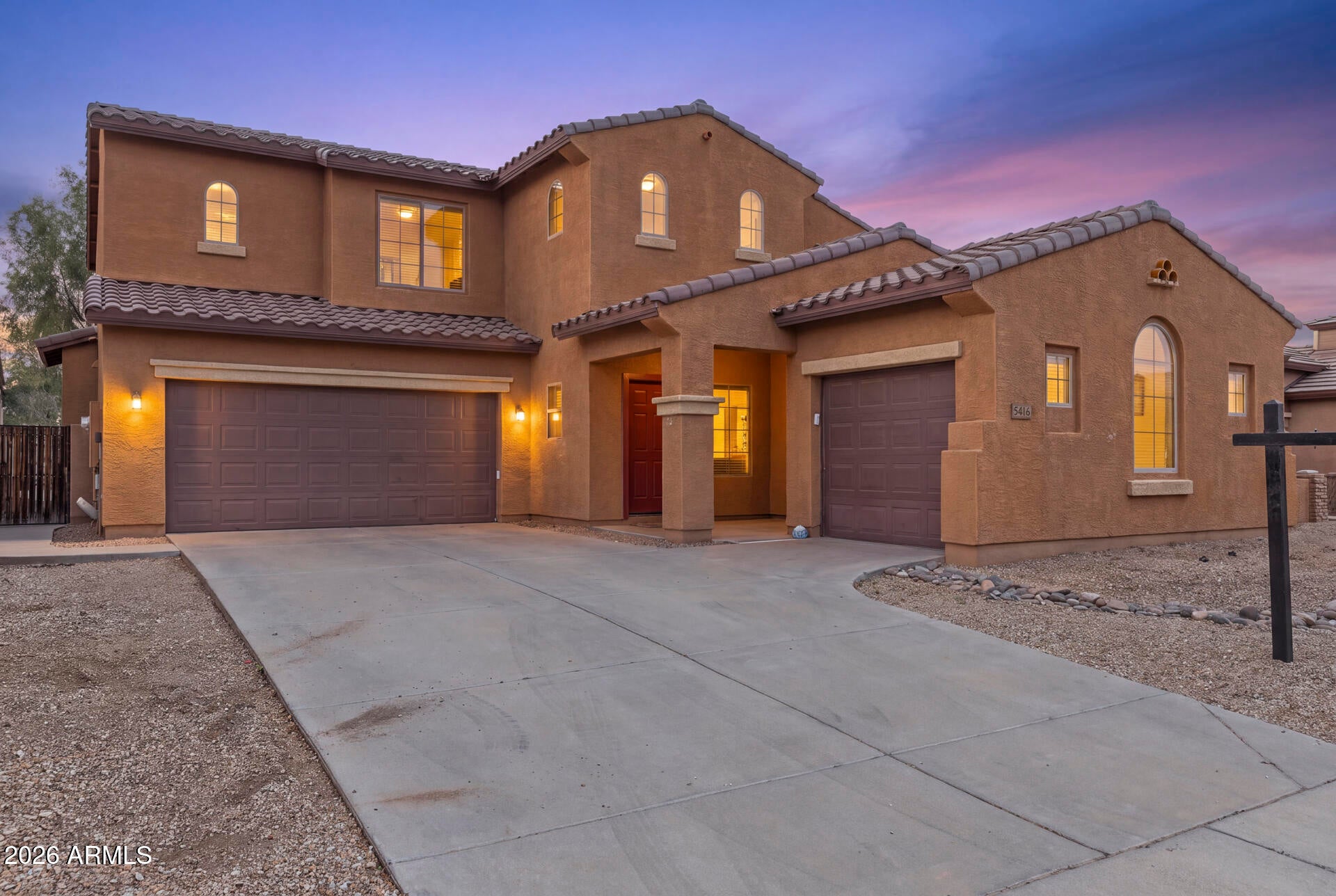 5416 W NOVAK Way