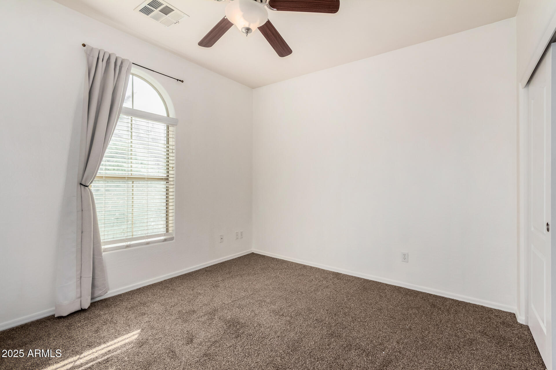 21090 E MUNOZ Street