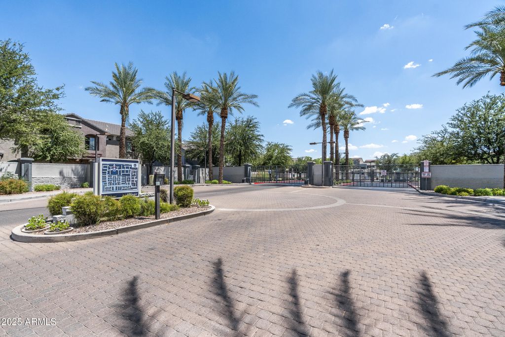 Photo of 280 S Evergreen Road #1374, Tempe, AZ 85288 (MLS # 6922563)