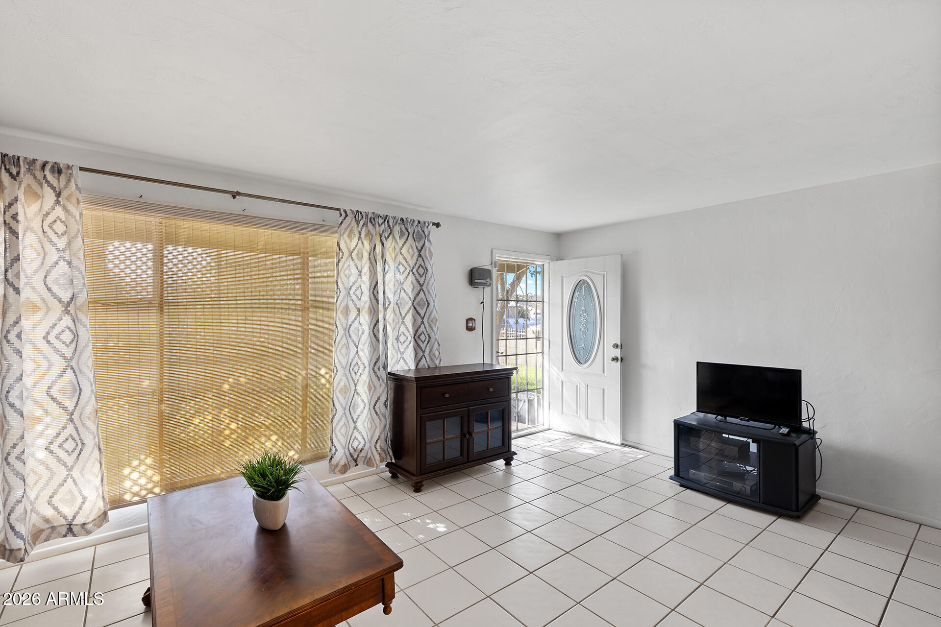 4414 W WELDON Avenue