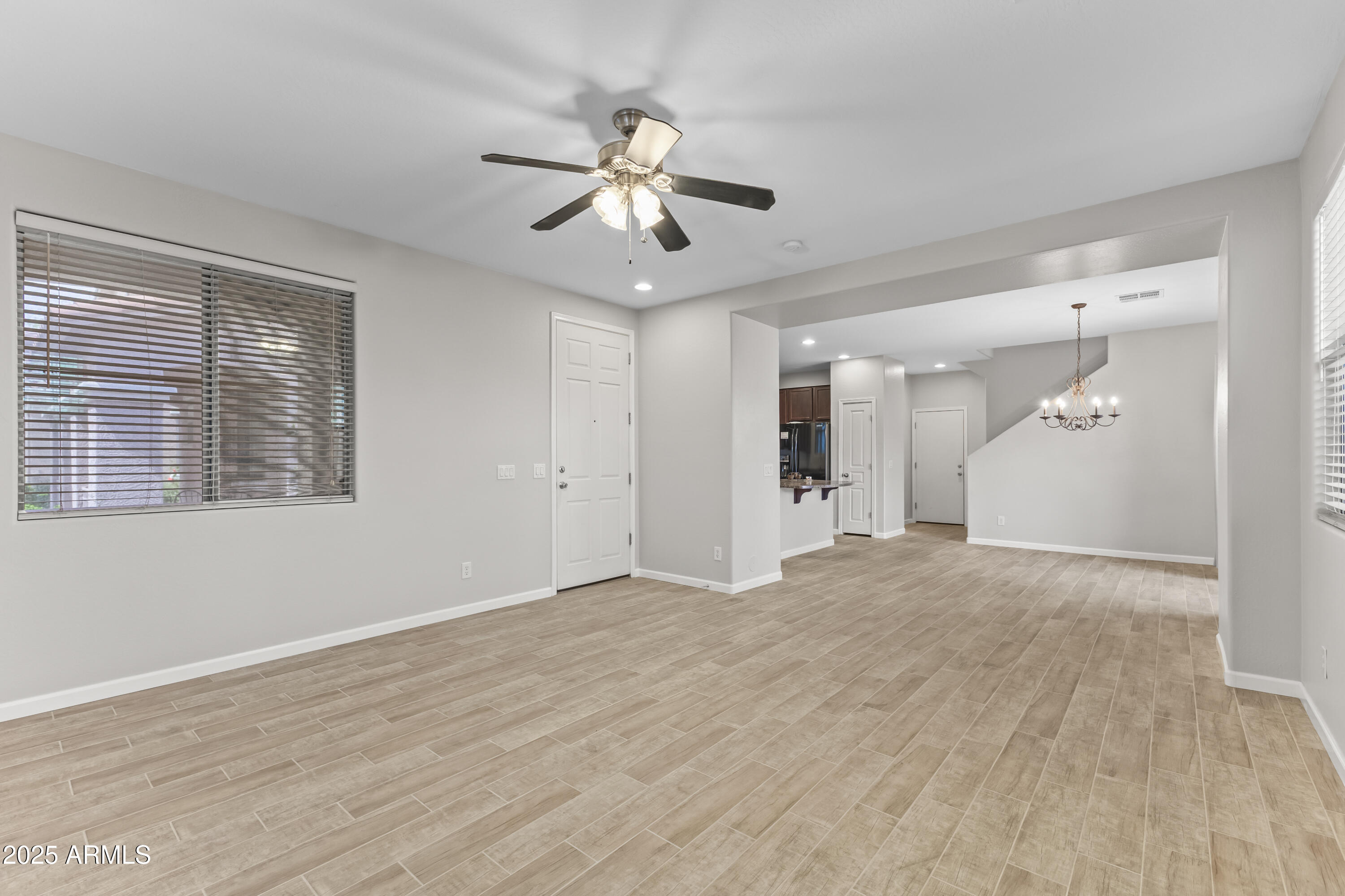 Homes 2 3837 E Santa Fe Lane