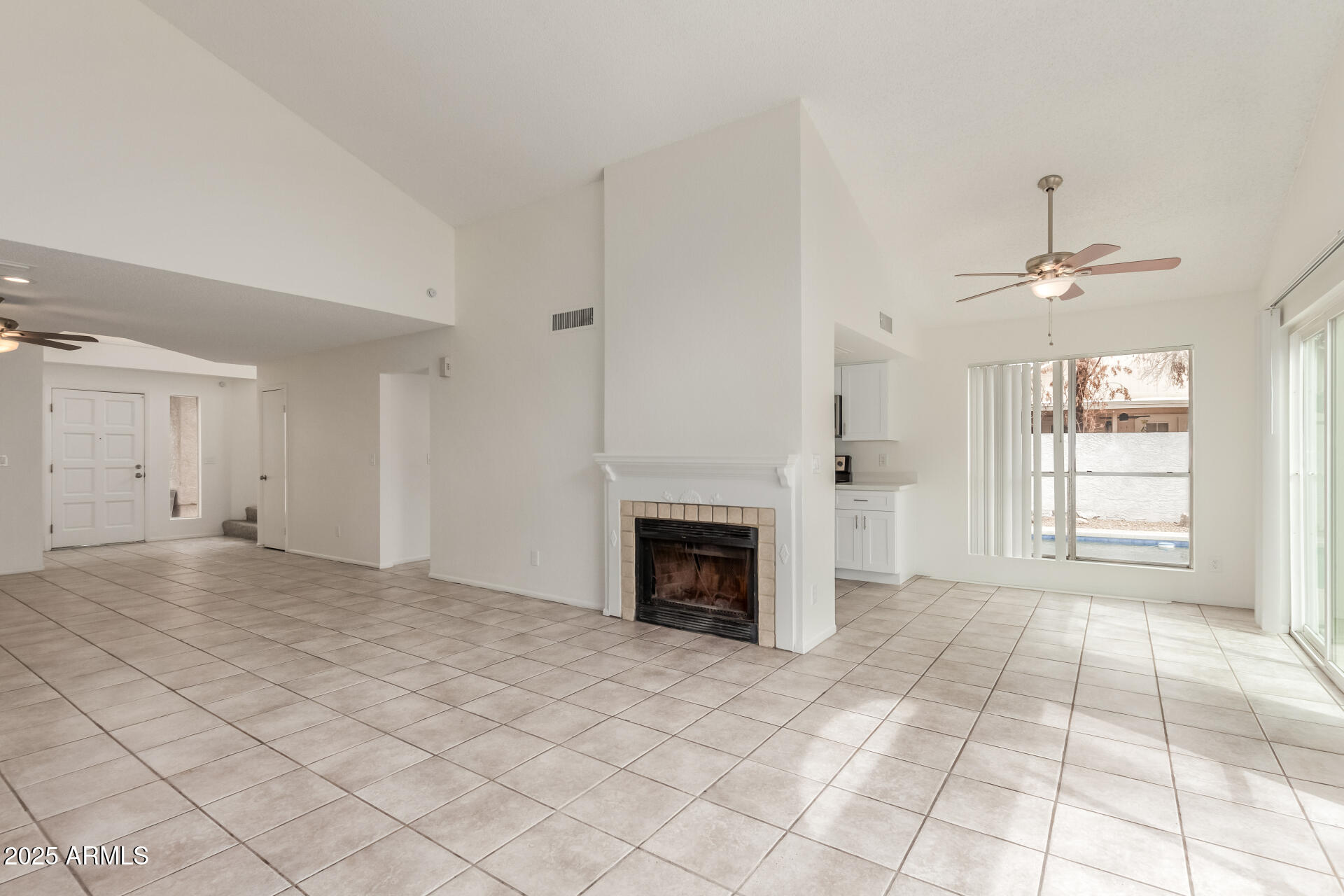 1631 N Comanche Drive