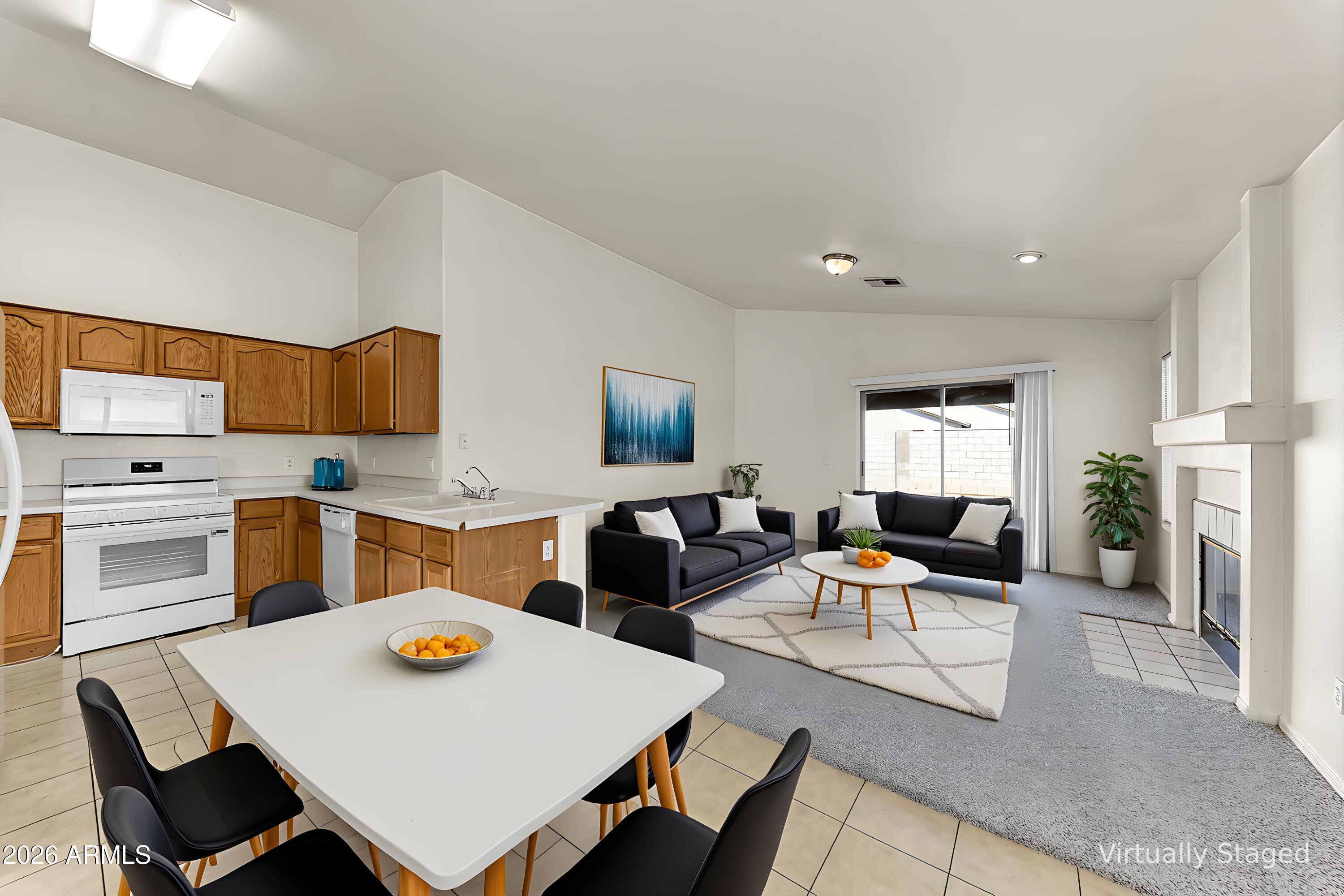 15904 W LUNDBERG Street