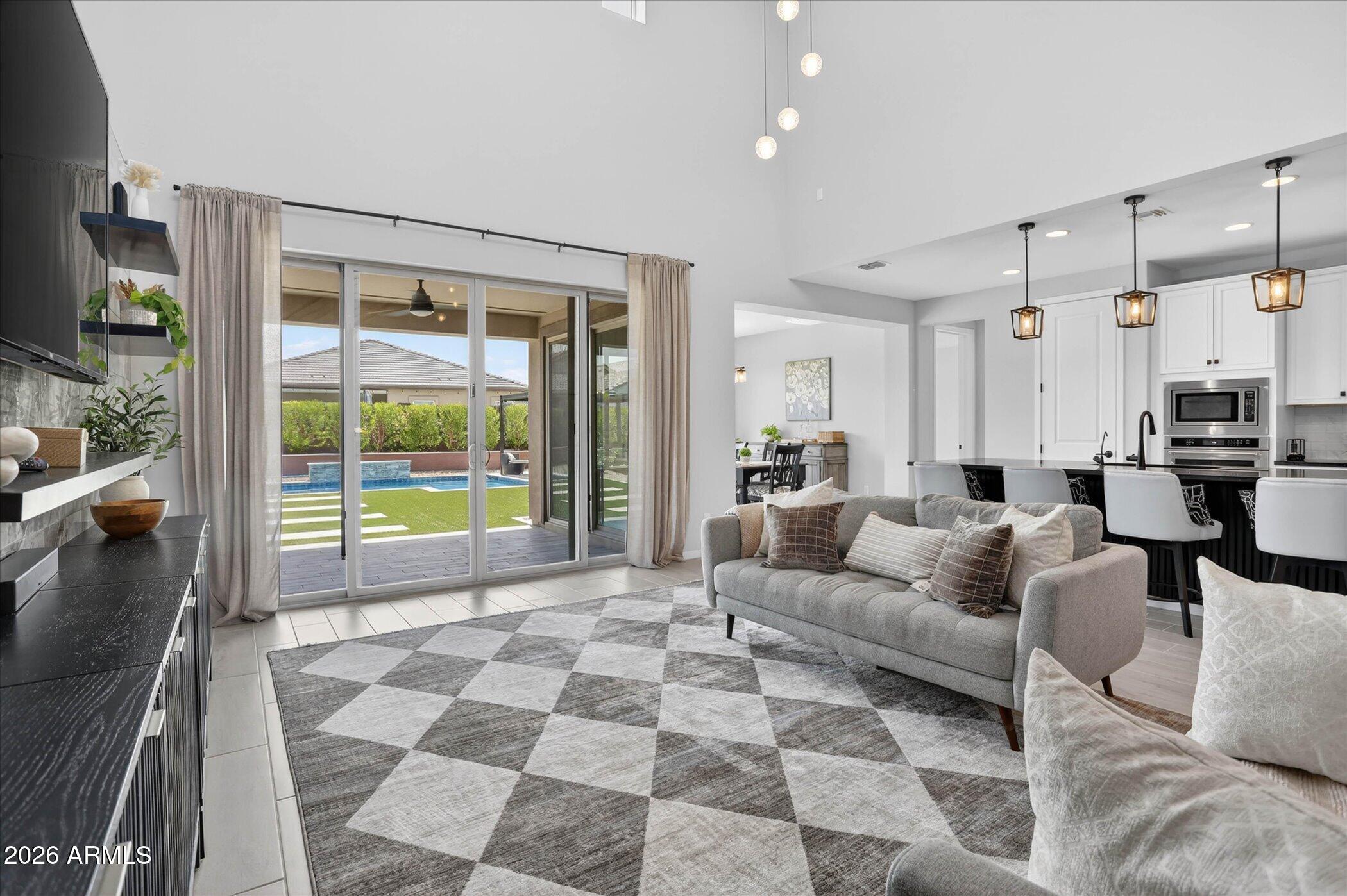 DESERT RIDGE SUPER BLOCK 1 SOUTHWEST PHASE 1 - Residential