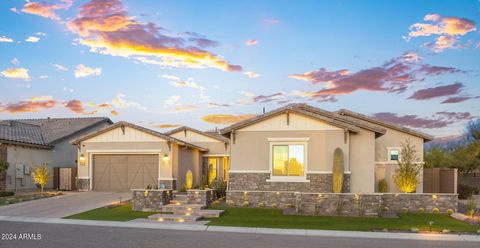 A home in Cave Creek