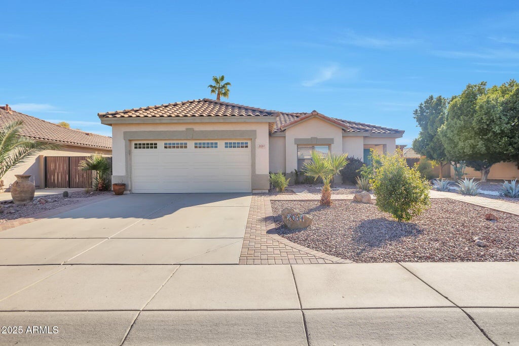 Photo of 2091 E Flintlock Way, Chandler, AZ 85286 (MLS # 7093507)