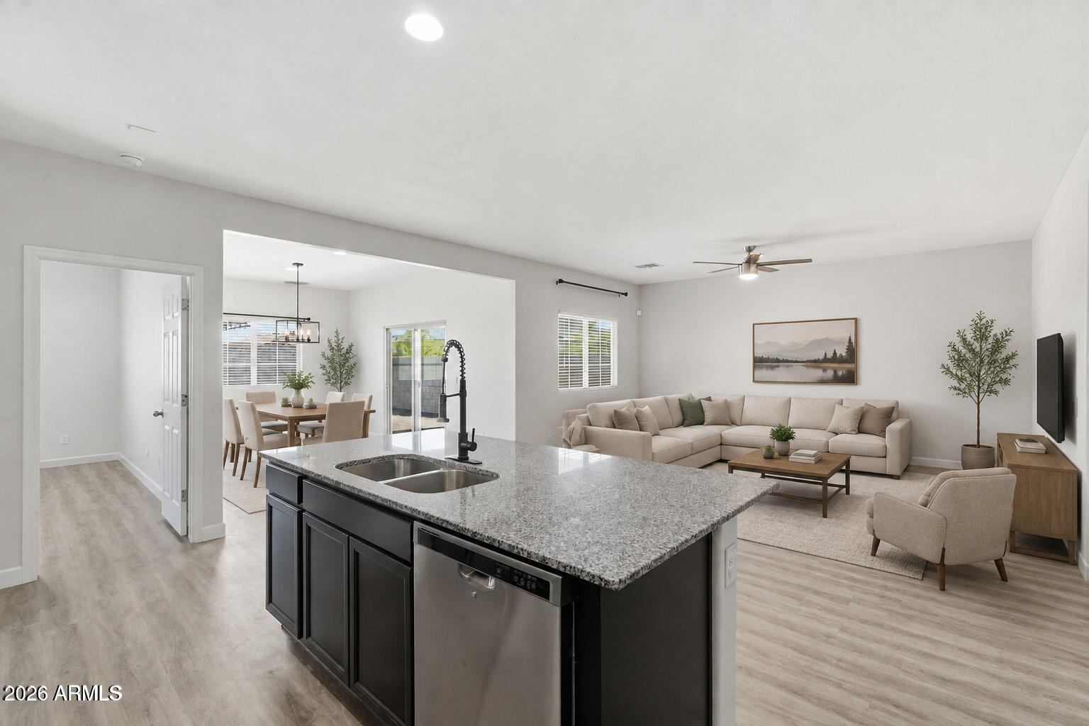 11204 W MOBILE Lane