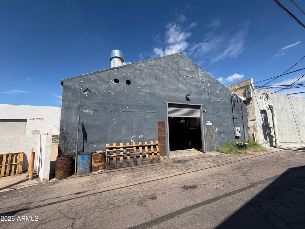 Photo of 531 W Main Street, Mesa, AZ 85201 (MLS # 7094005)
