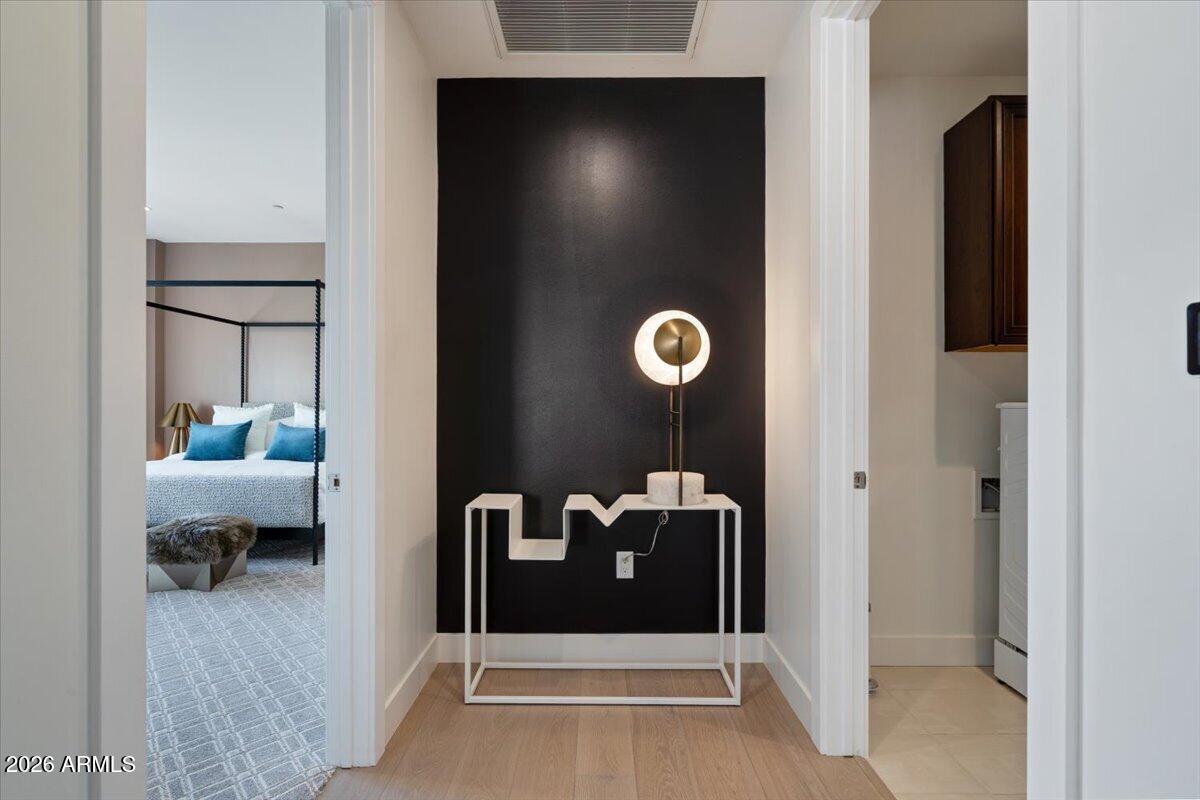 6166 N SCOTTSDALE Road B3007