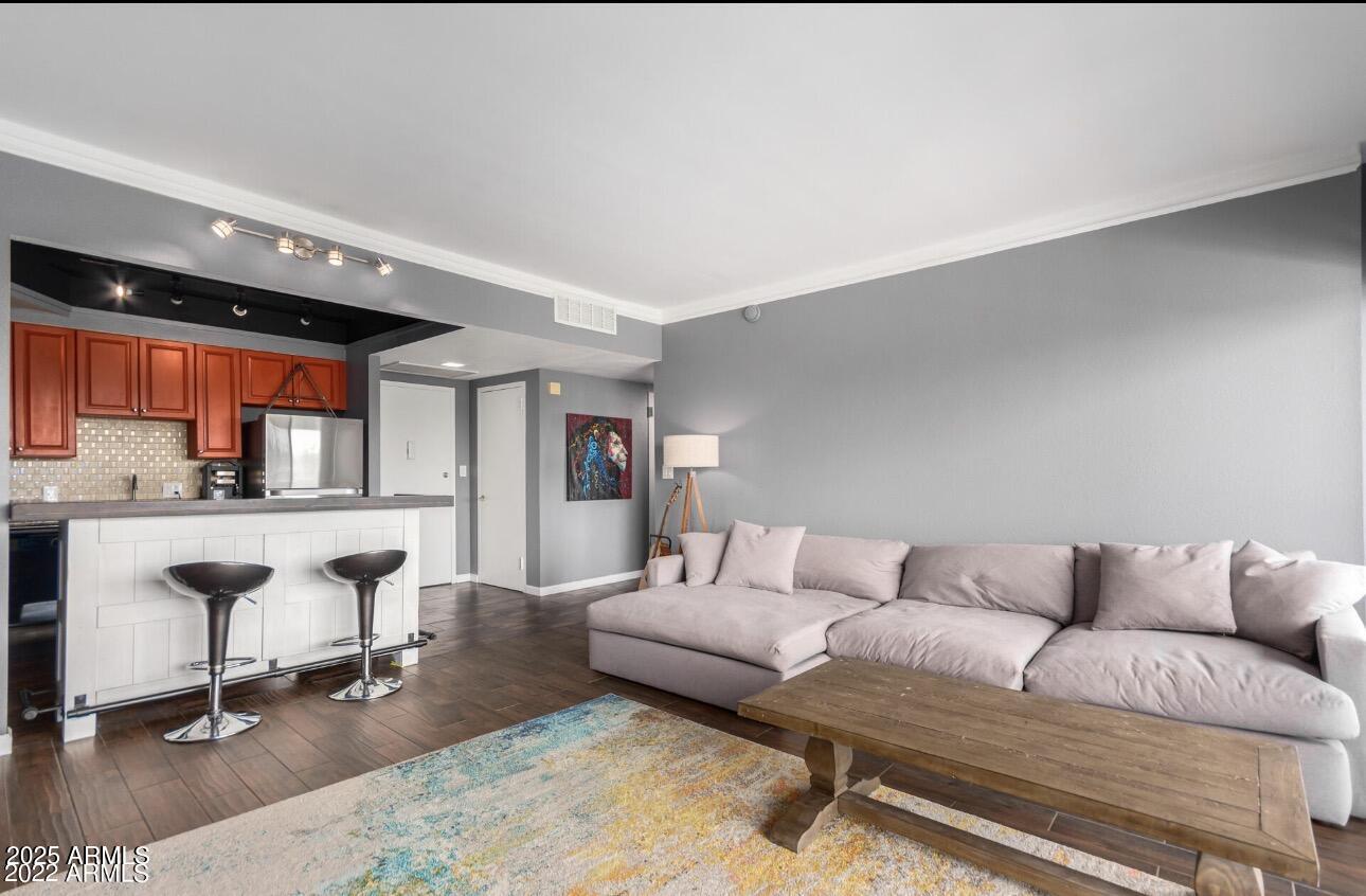 4750 N CENTRAL Avenue 3A