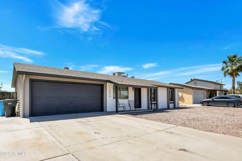 Single Family Residence in Phoenix AZ 12604 37th Avenue 9.jpg