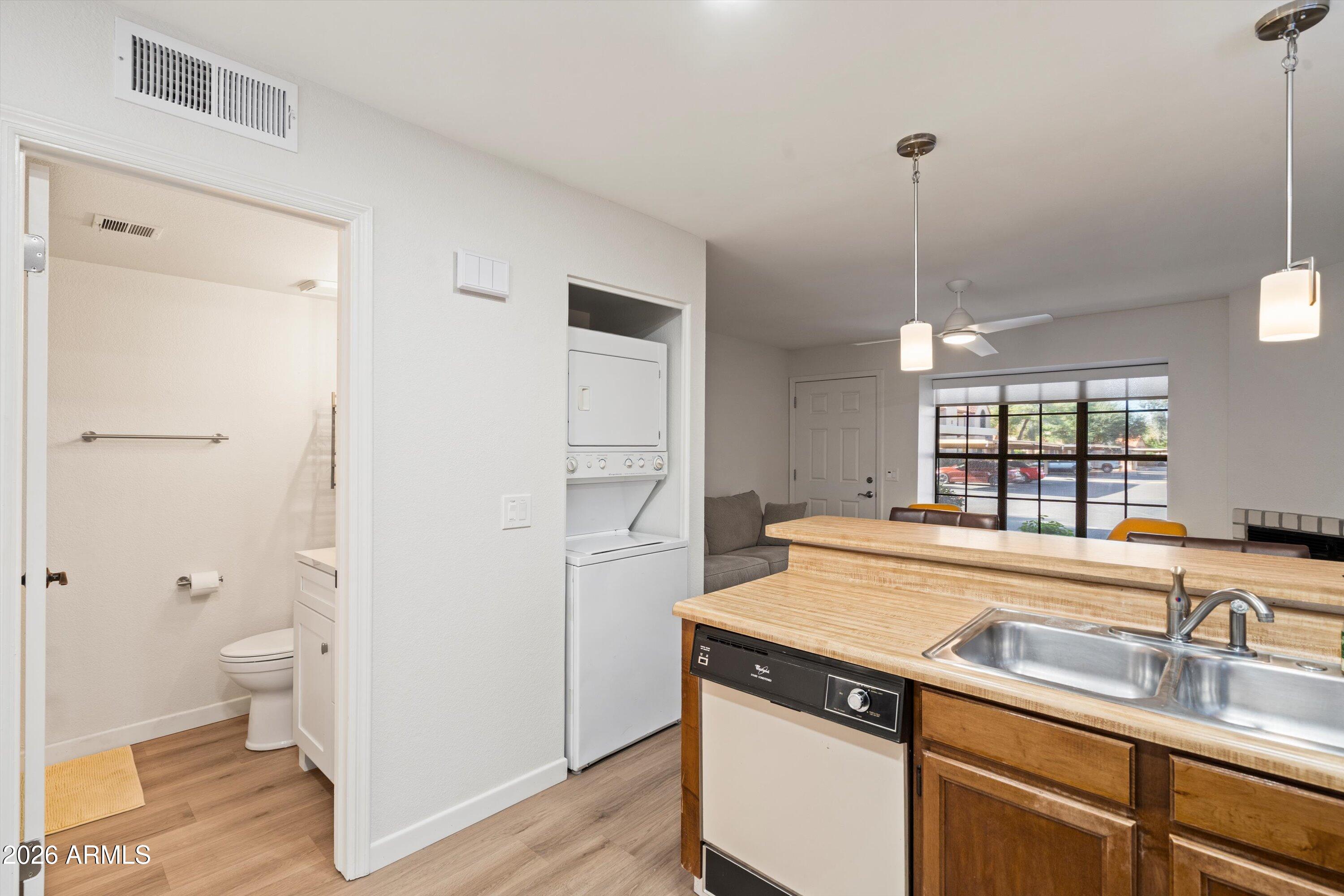 DISCOVERY AT TATUM PLACE - Residential